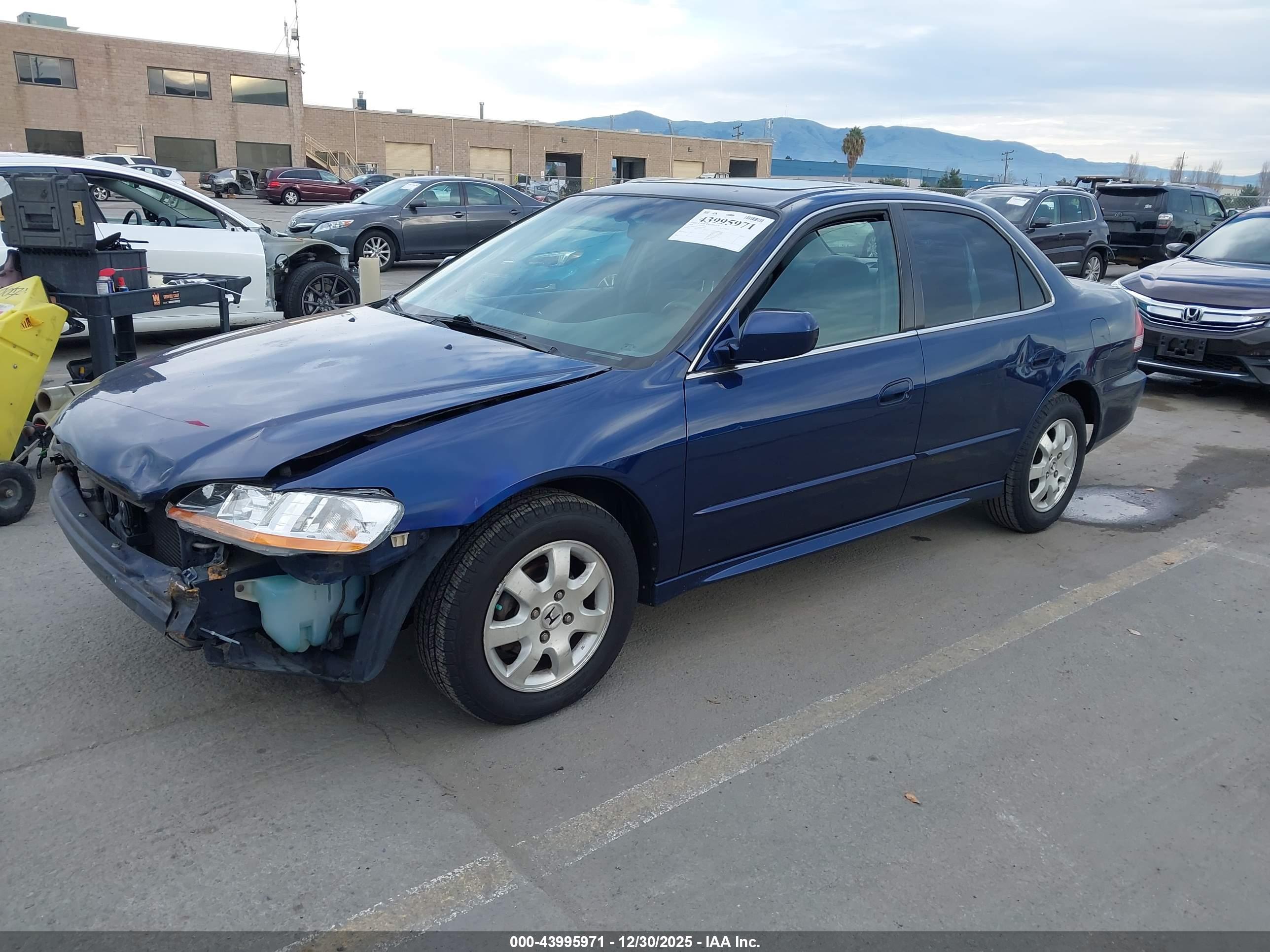 HONDA ACCORD image 2