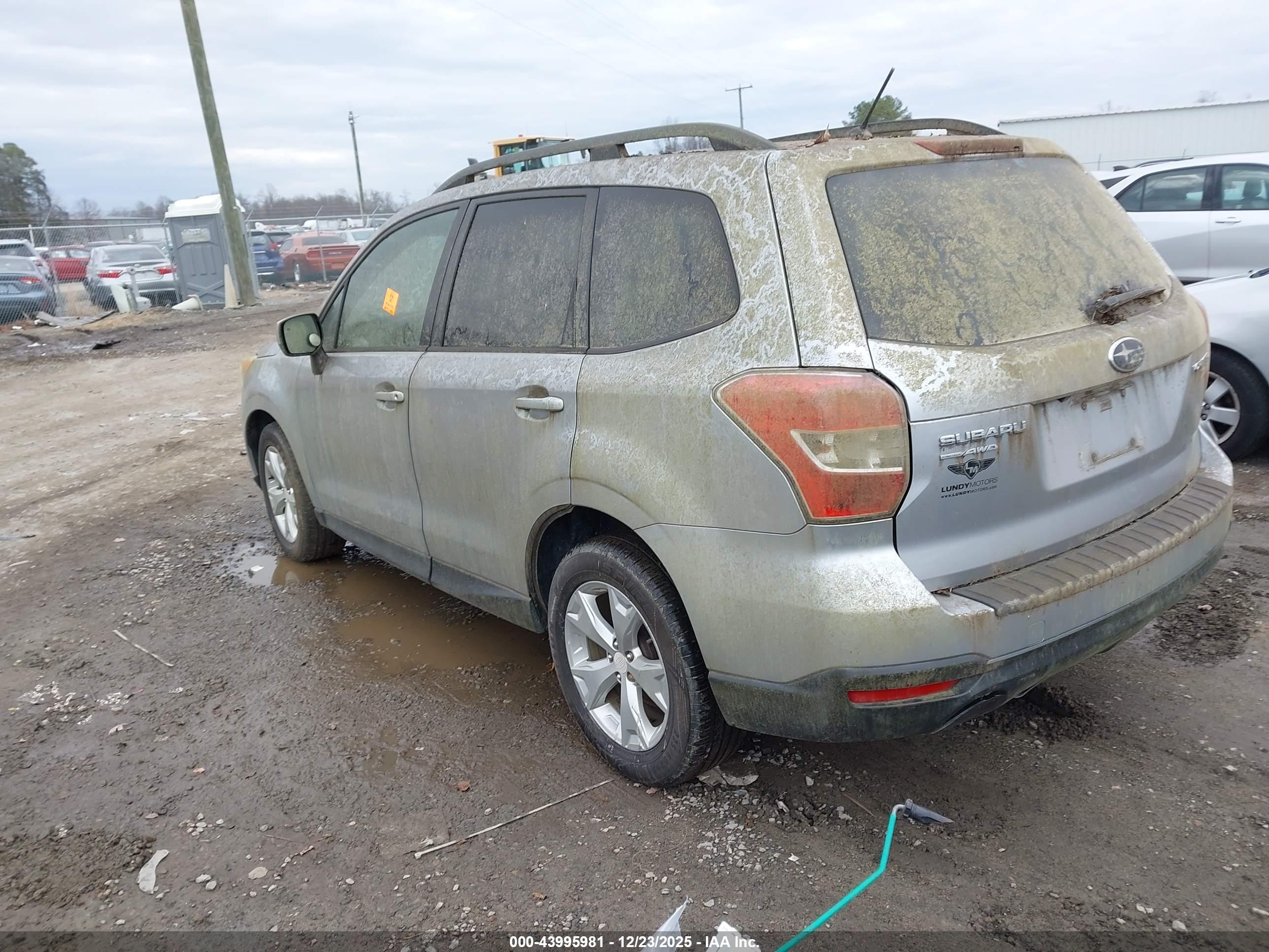 SUBARU FORESTER image 3