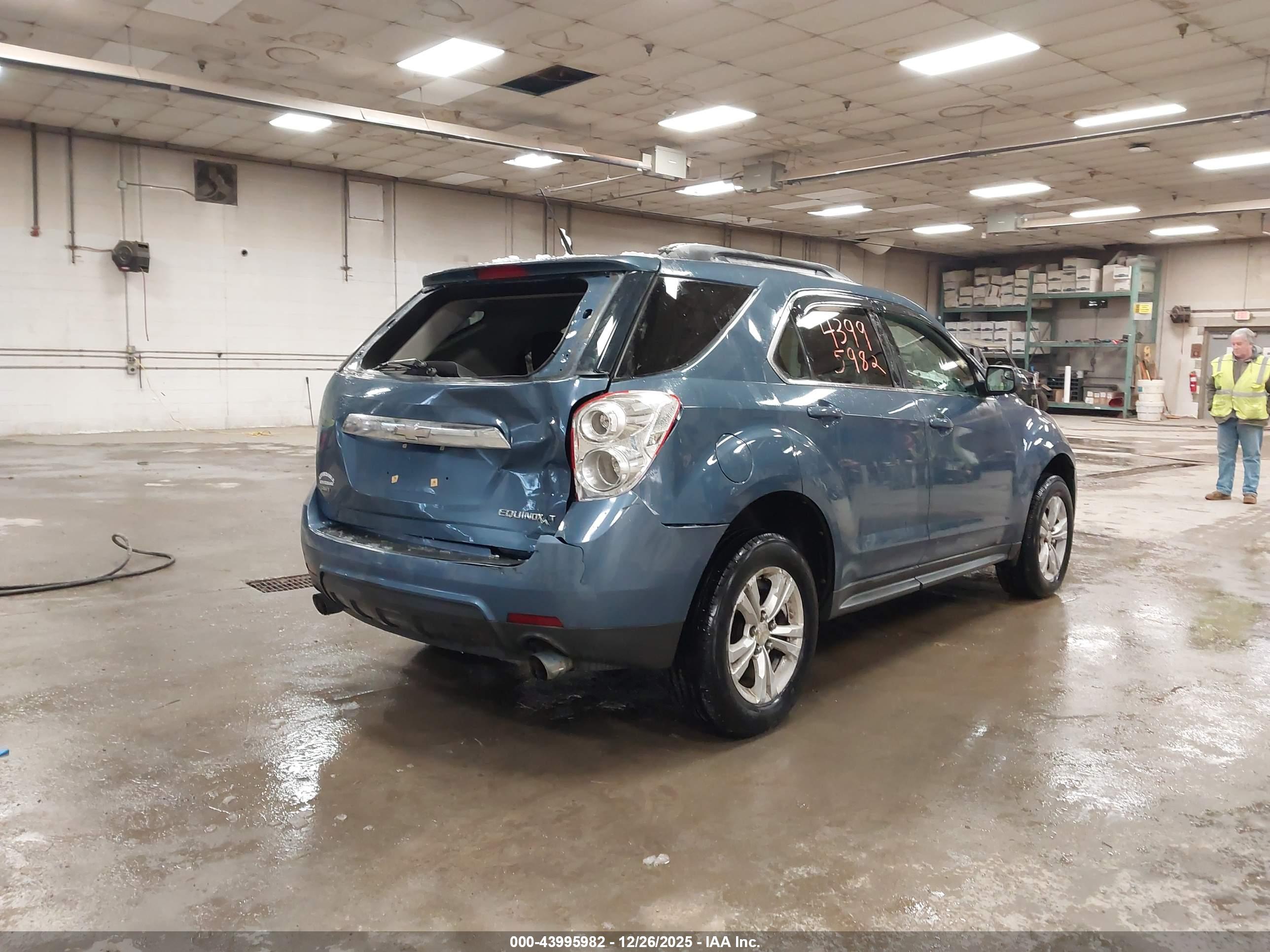 CHEVROLET EQUINOX image 4