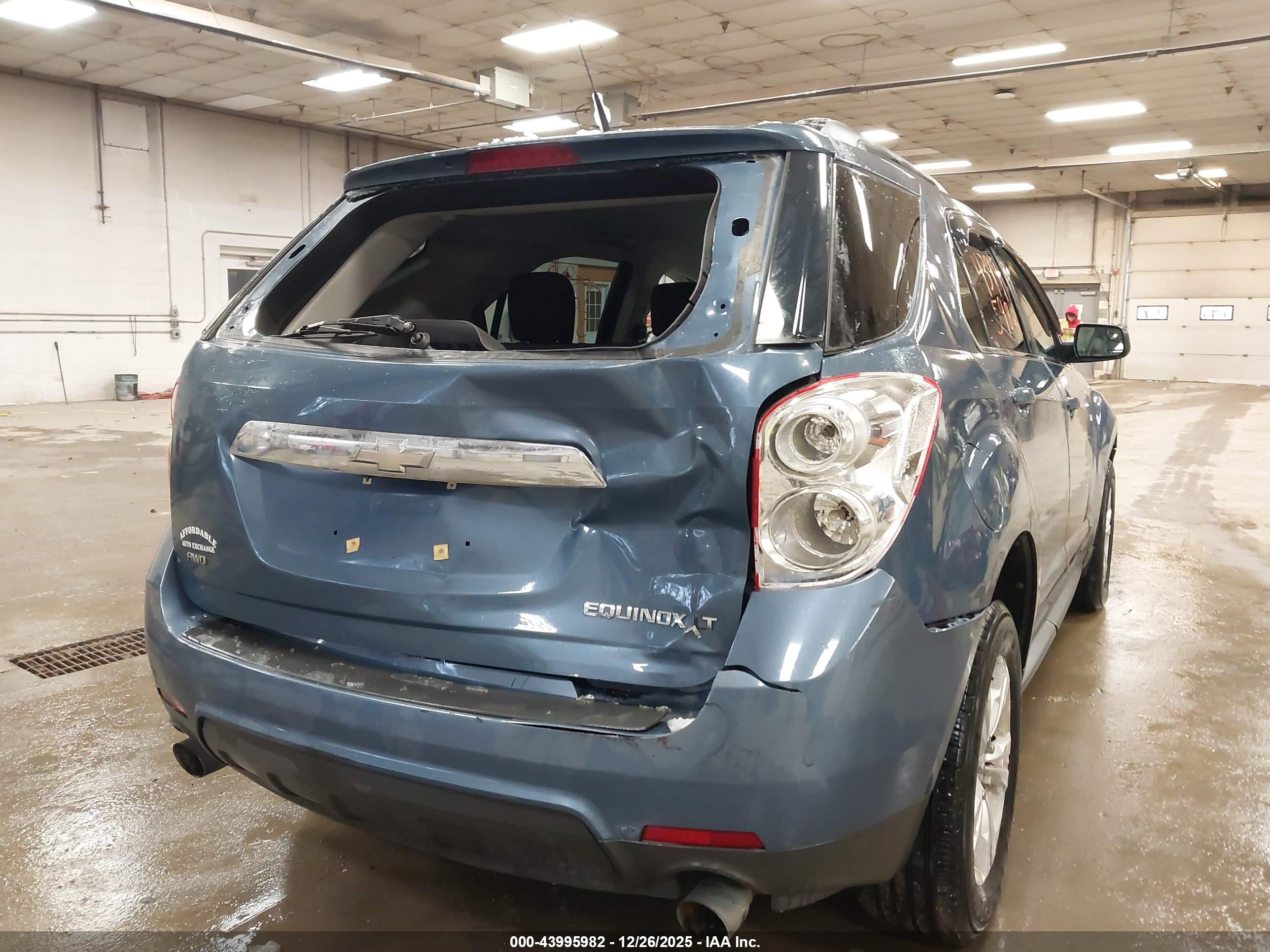 CHEVROLET EQUINOX image 6