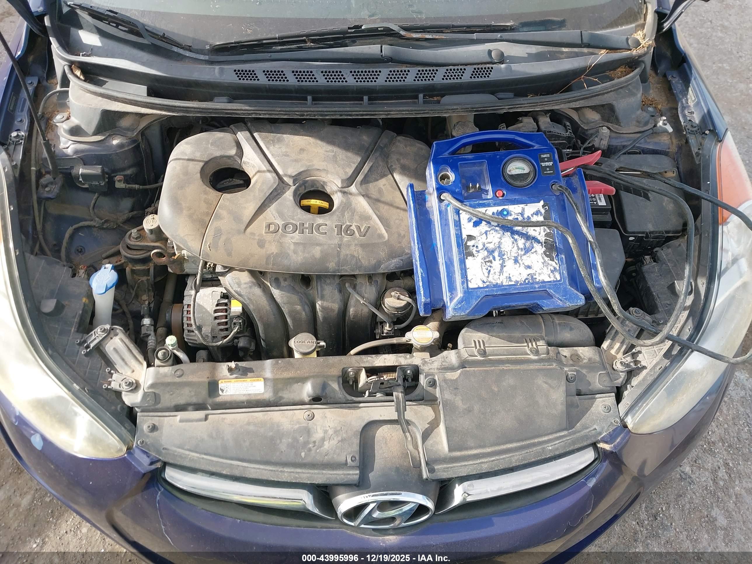 HYUNDAI ELANTRA image 10