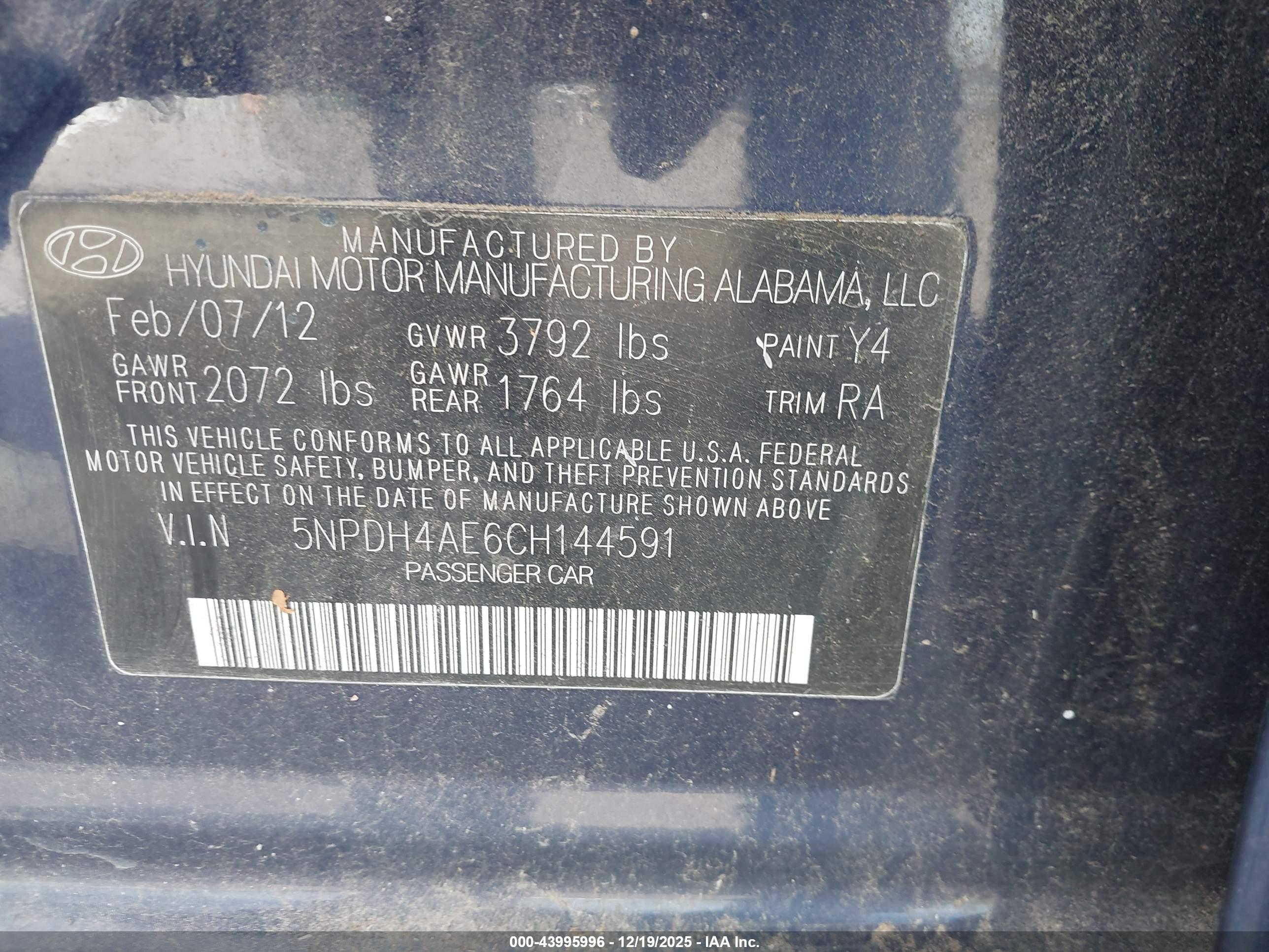 HYUNDAI ELANTRA image 9