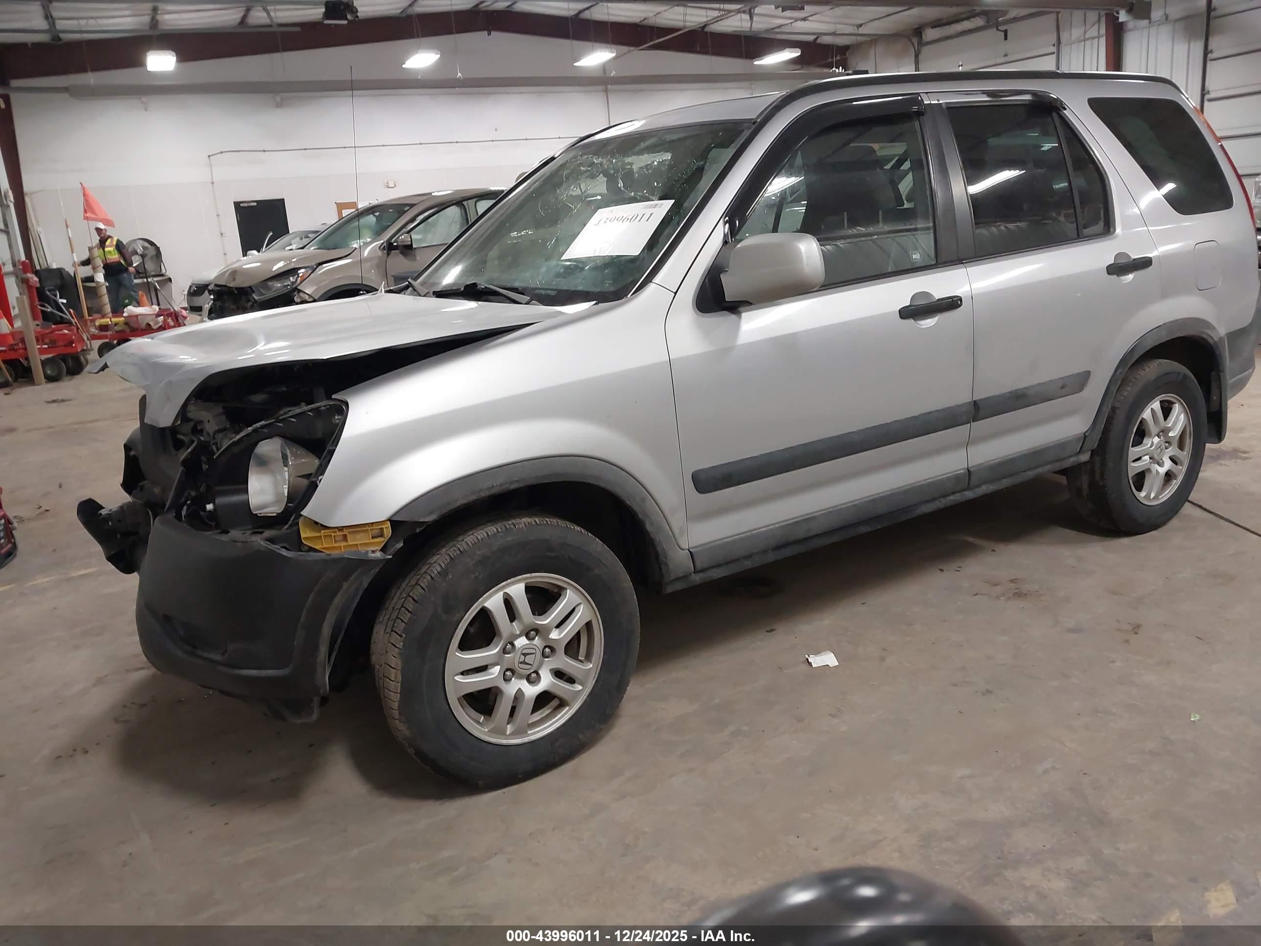 HONDA CR-V image 2