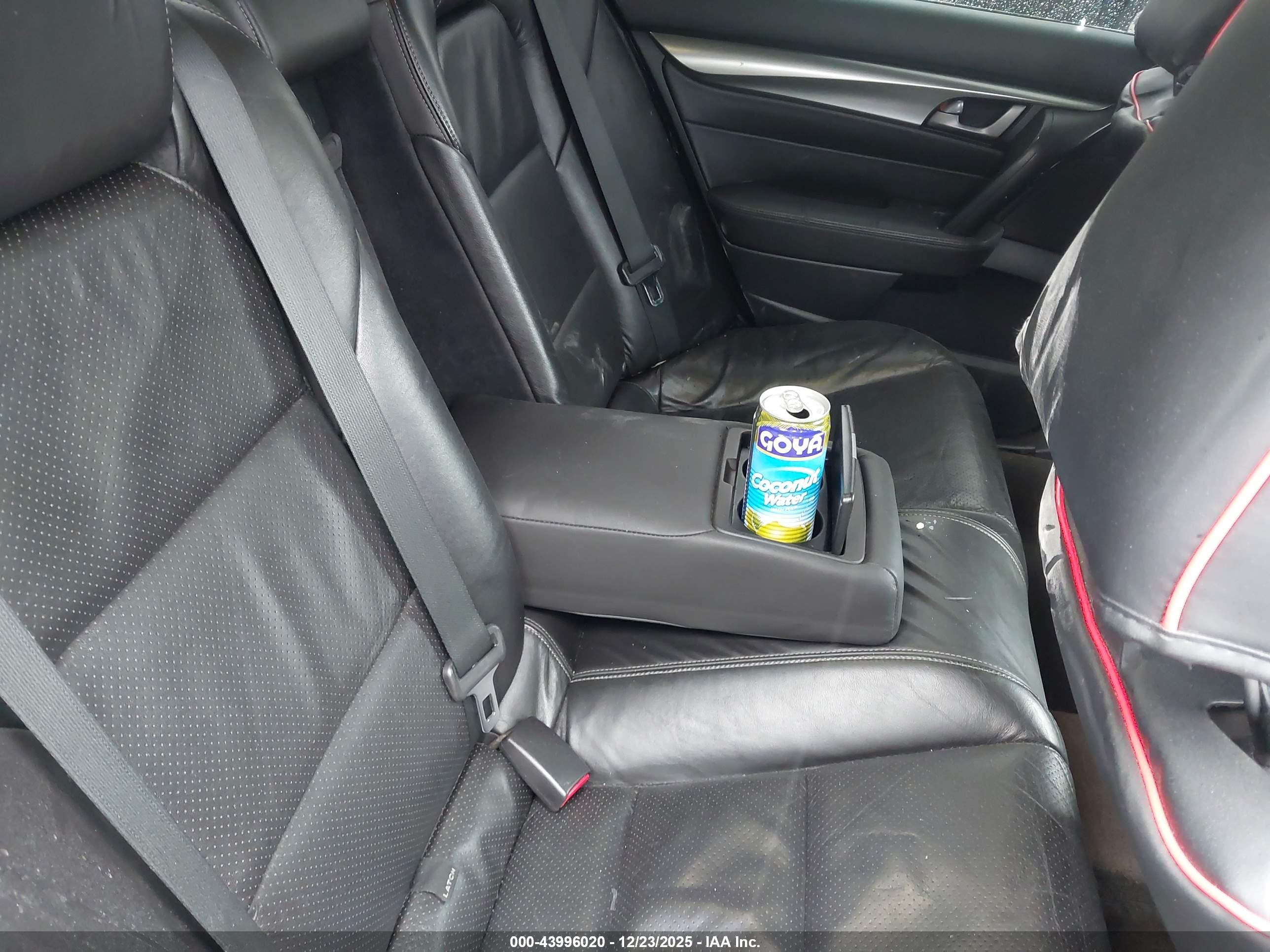 ACURA TL image 8