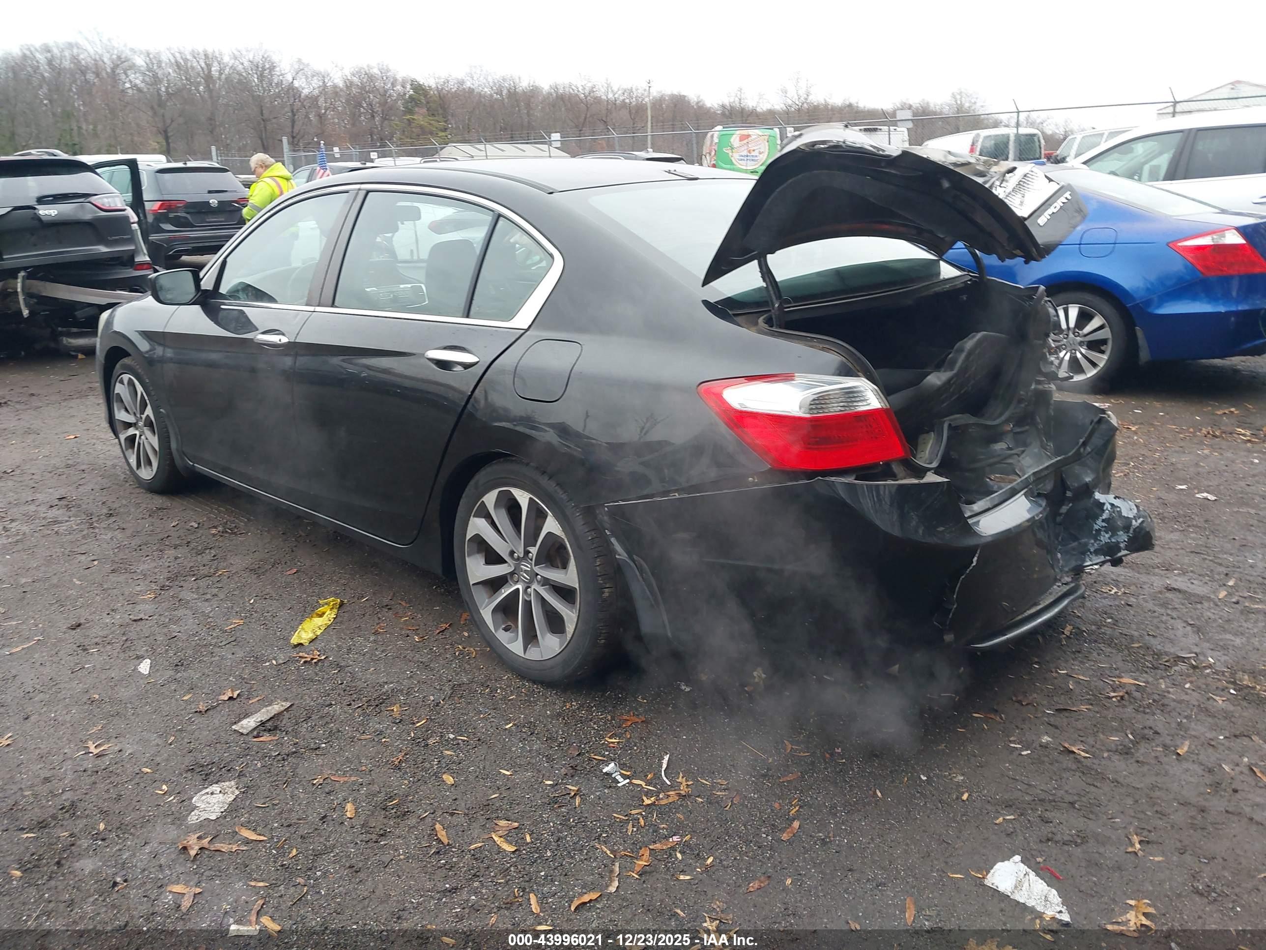 HONDA ACCORD image 3