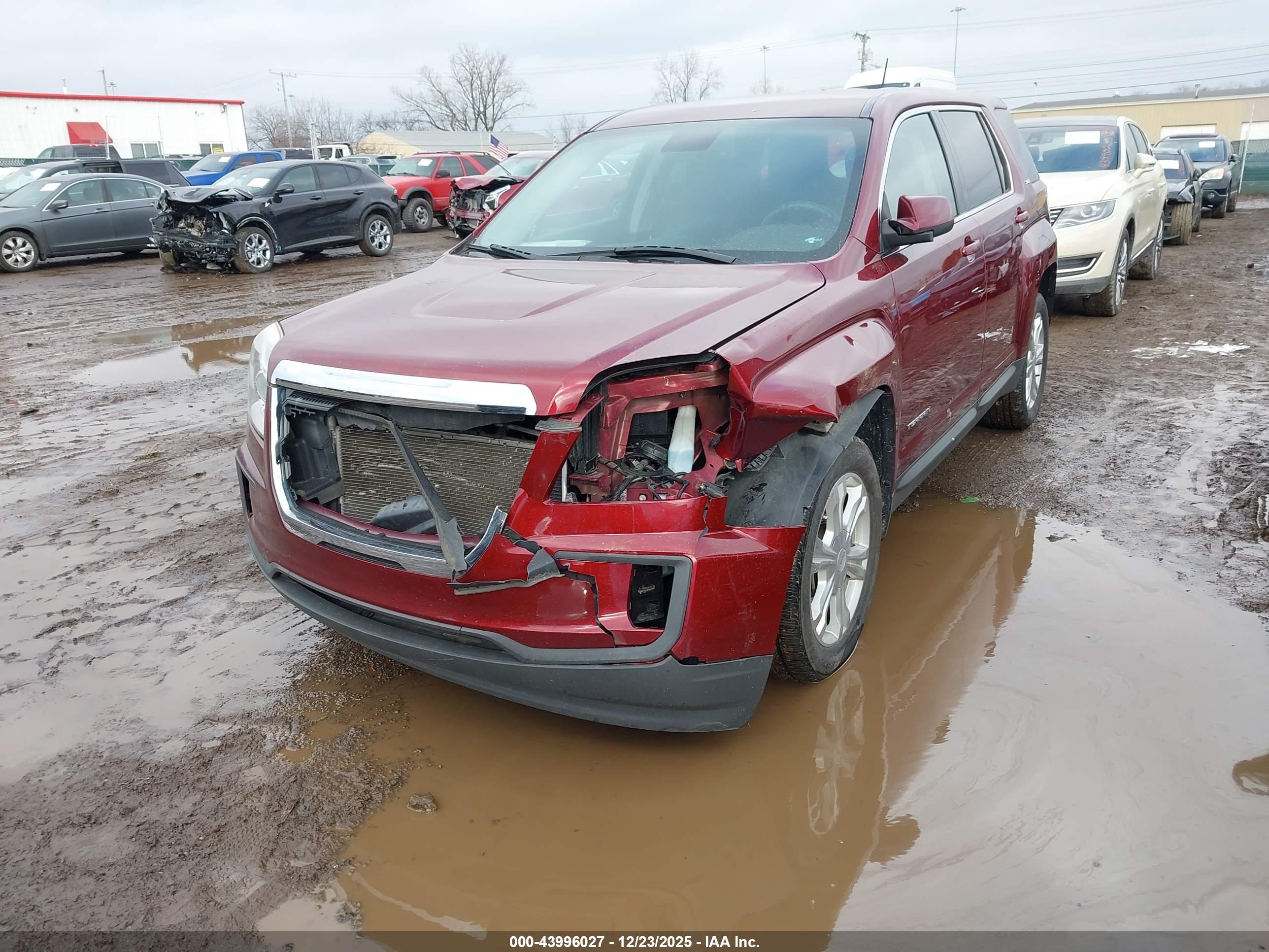 GMC TERRAIN image 6