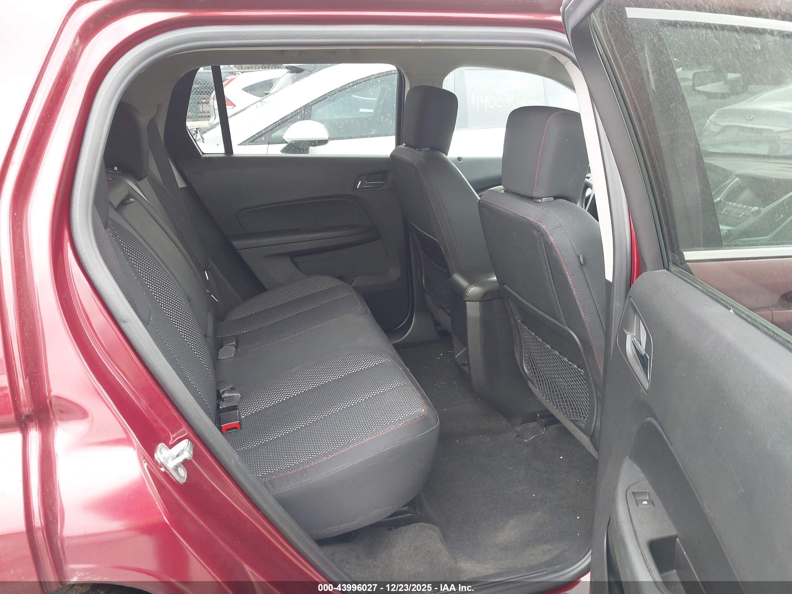 GMC TERRAIN image 8