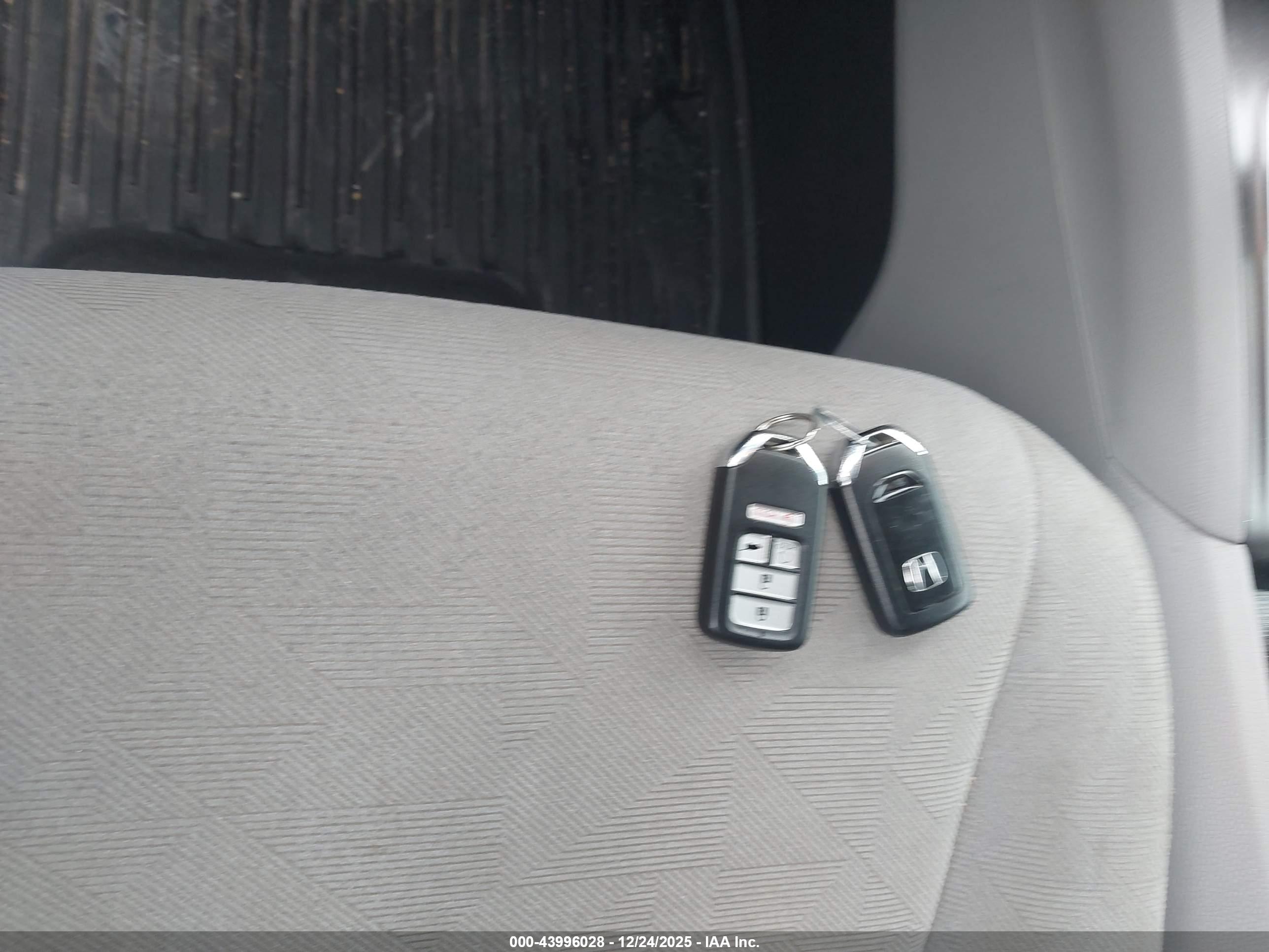 HONDA PILOT image 11