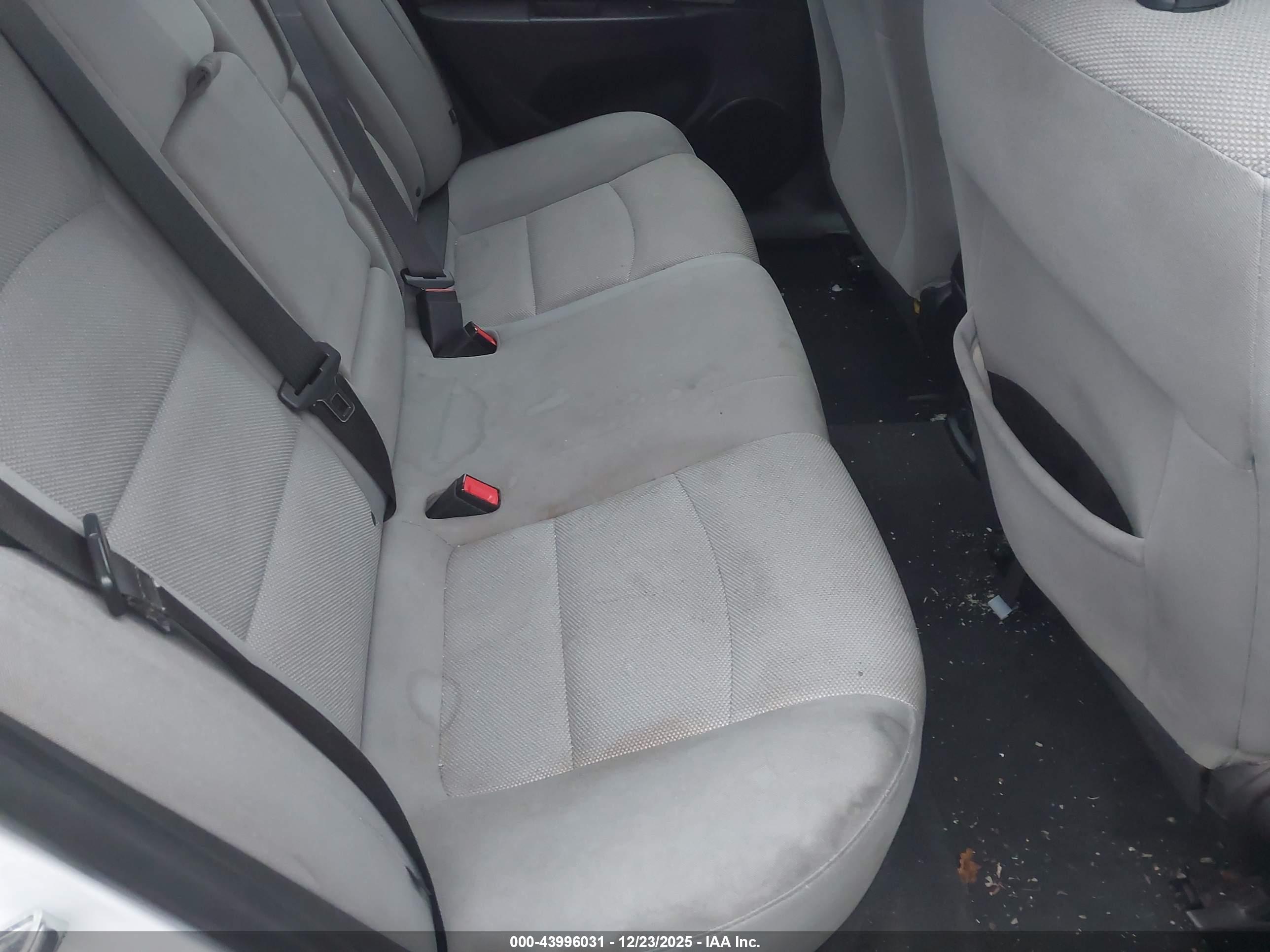 CHEVROLET CRUZE image 8