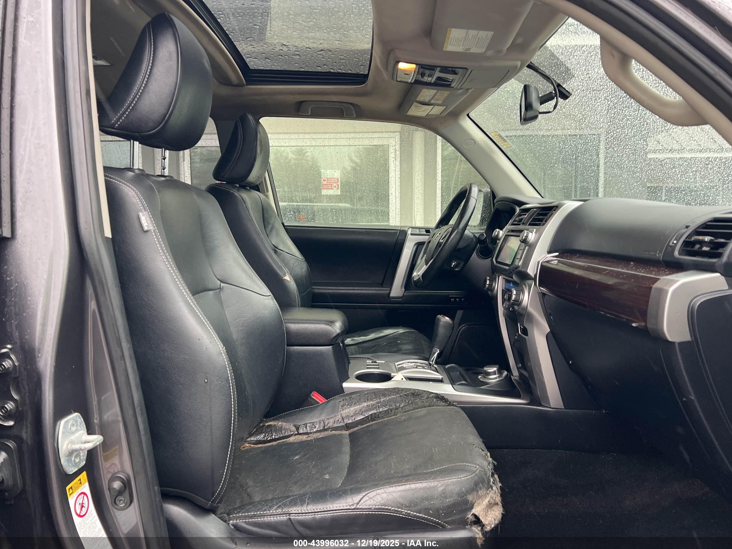 TOYOTA 4RUNNER image 5