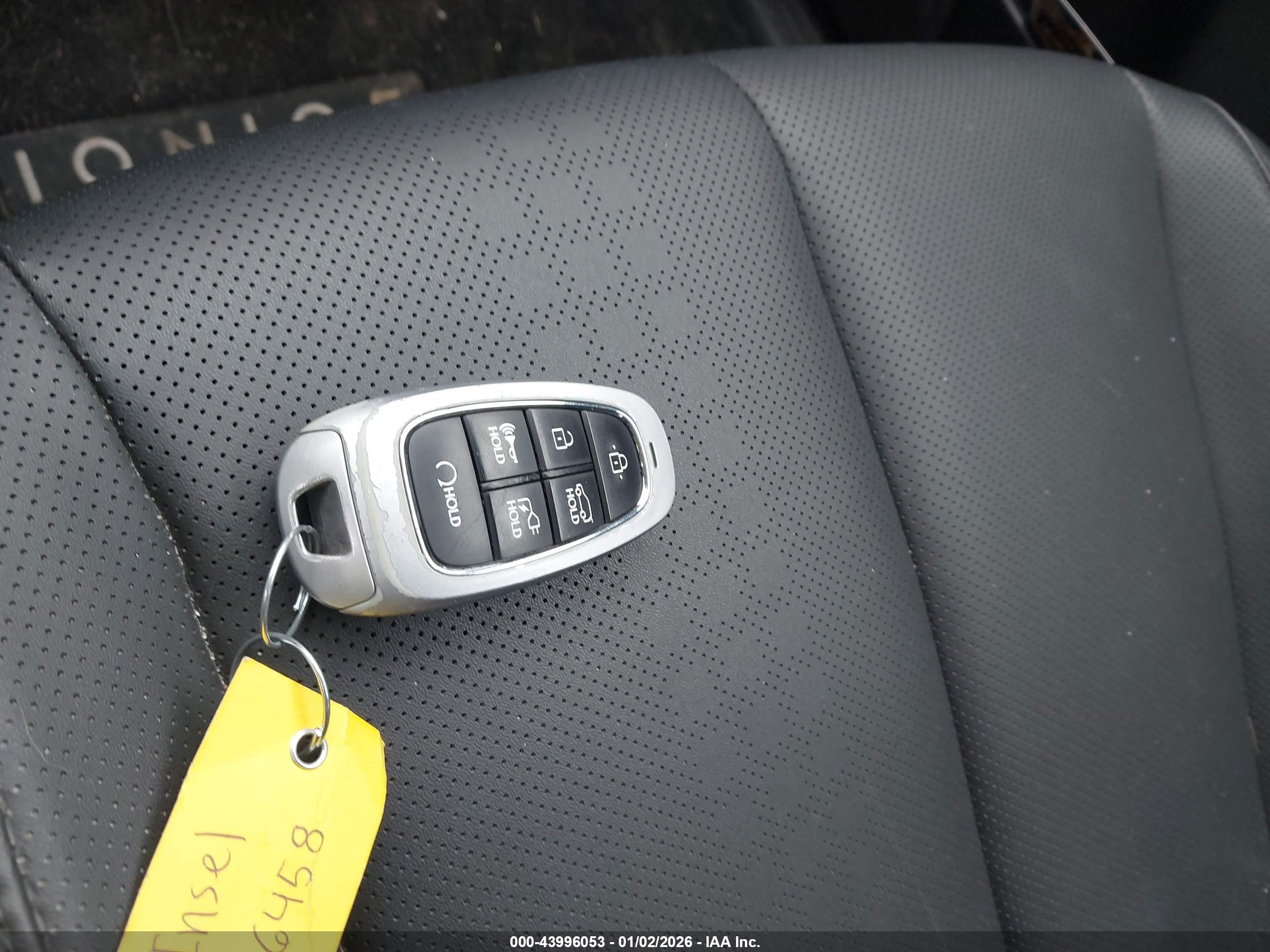 HYUNDAI IONIQ image 11