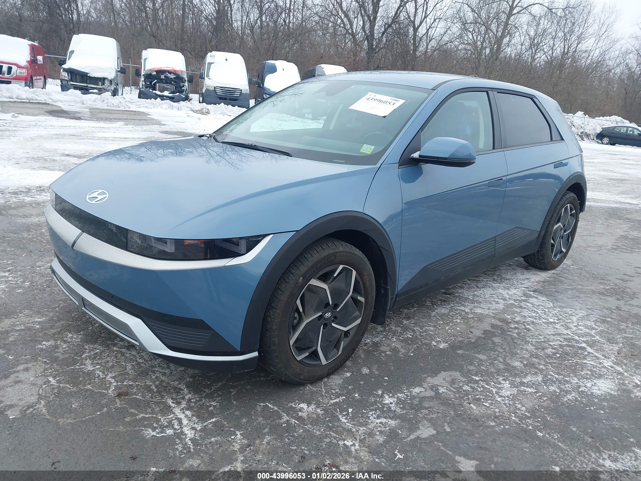 HYUNDAI IONIQ image 2