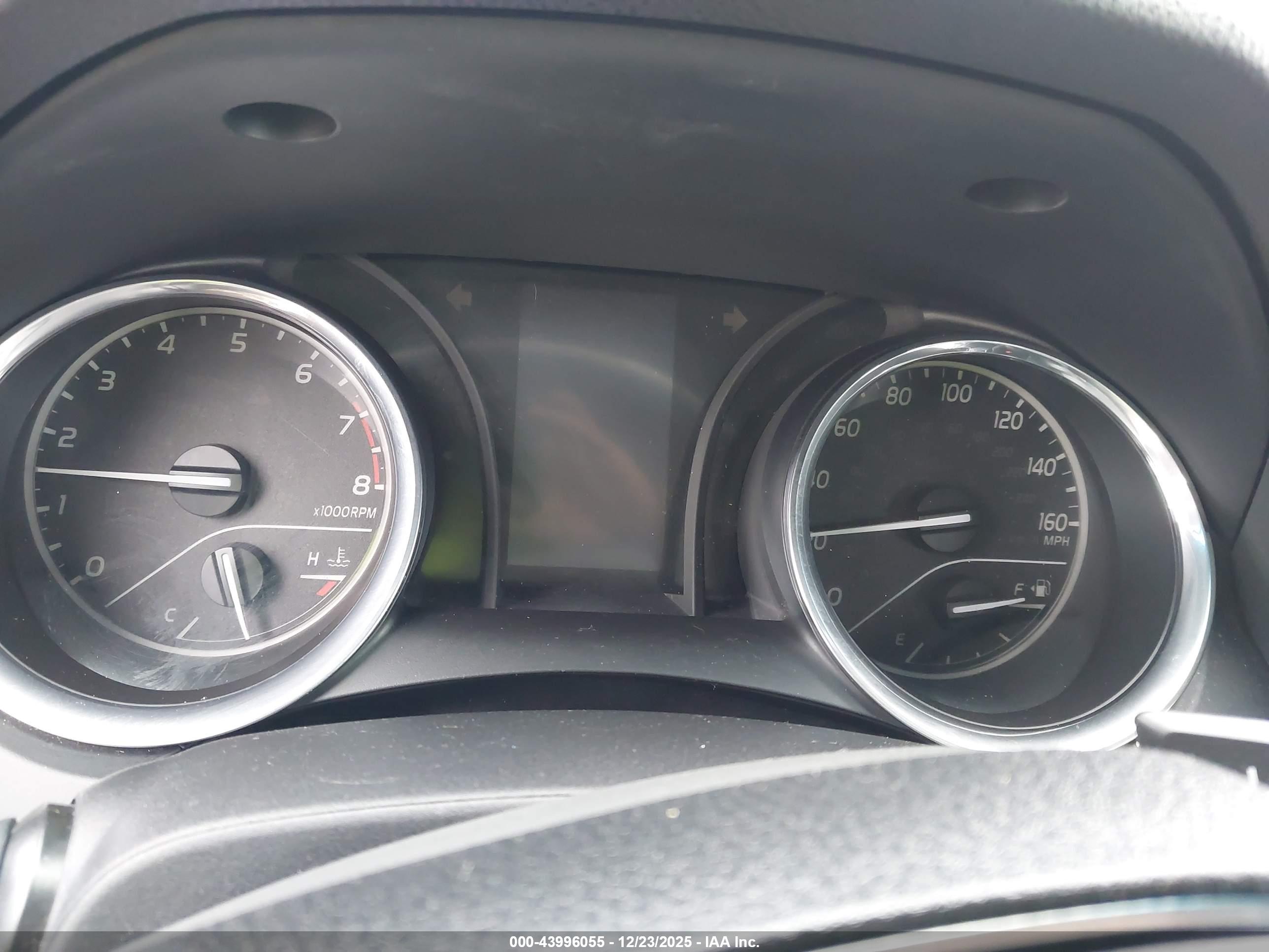 TOYOTA CAMRY image 7