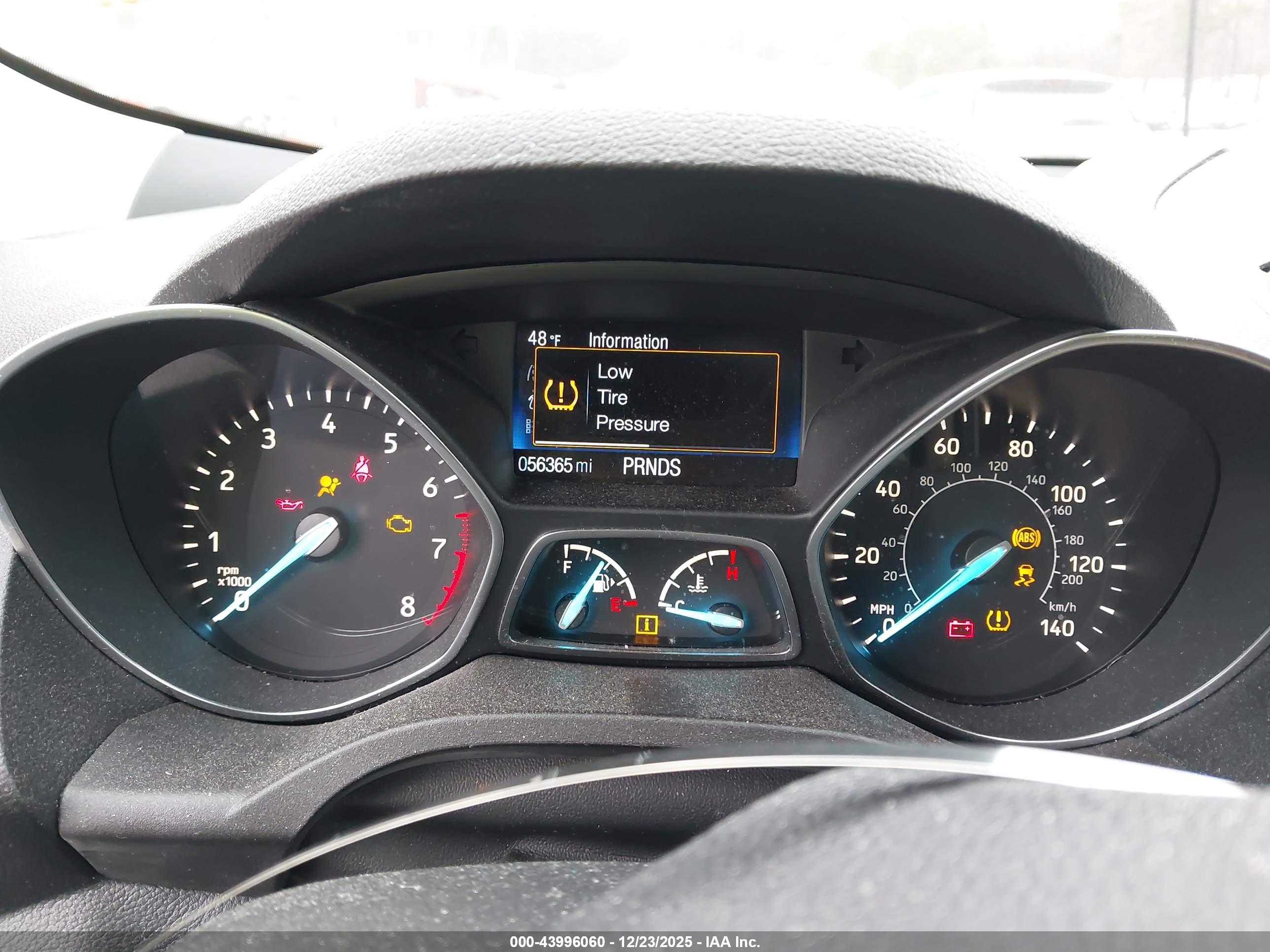FORD ESCAPE image 7