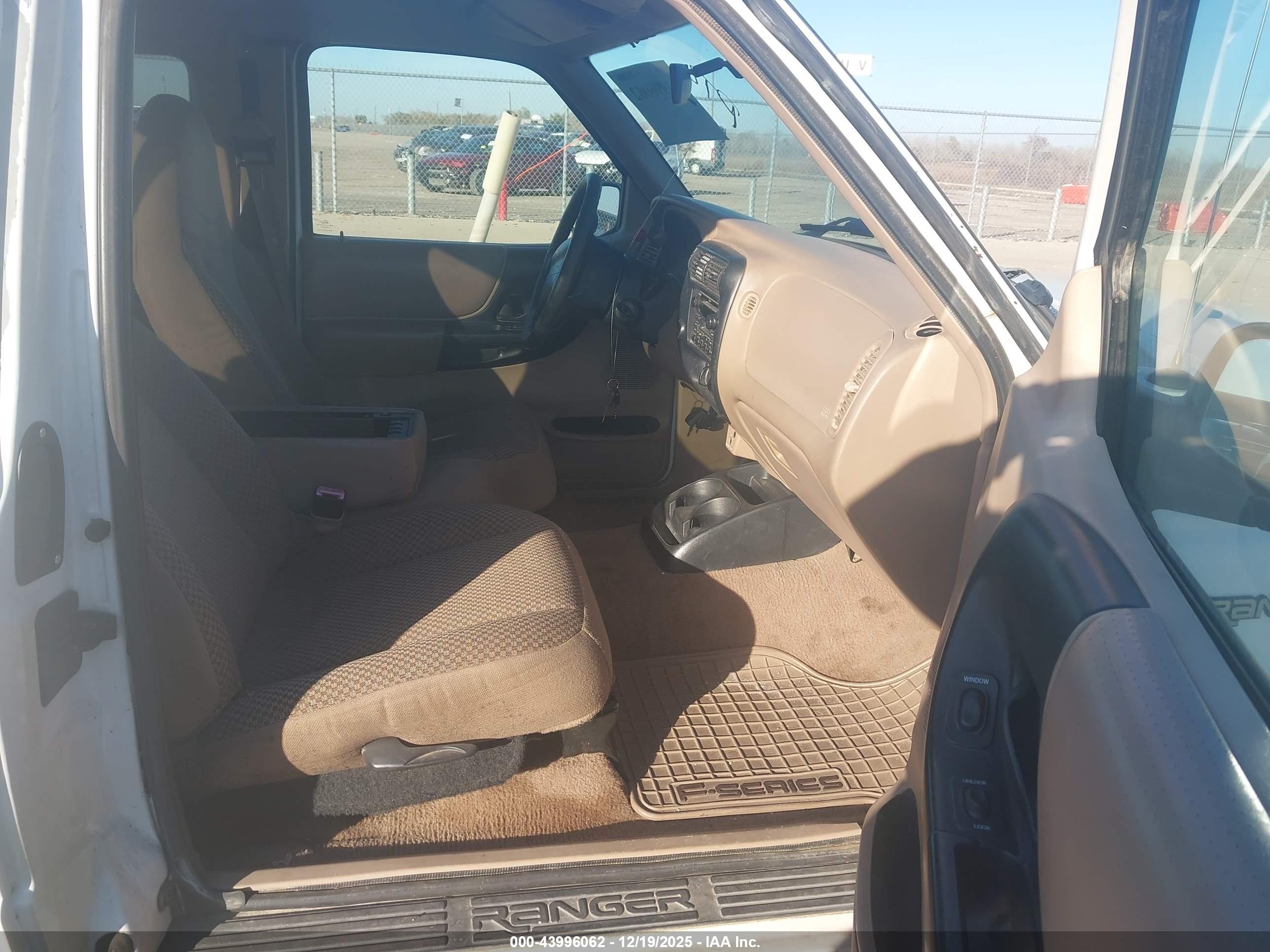 FORD RANGER image 5