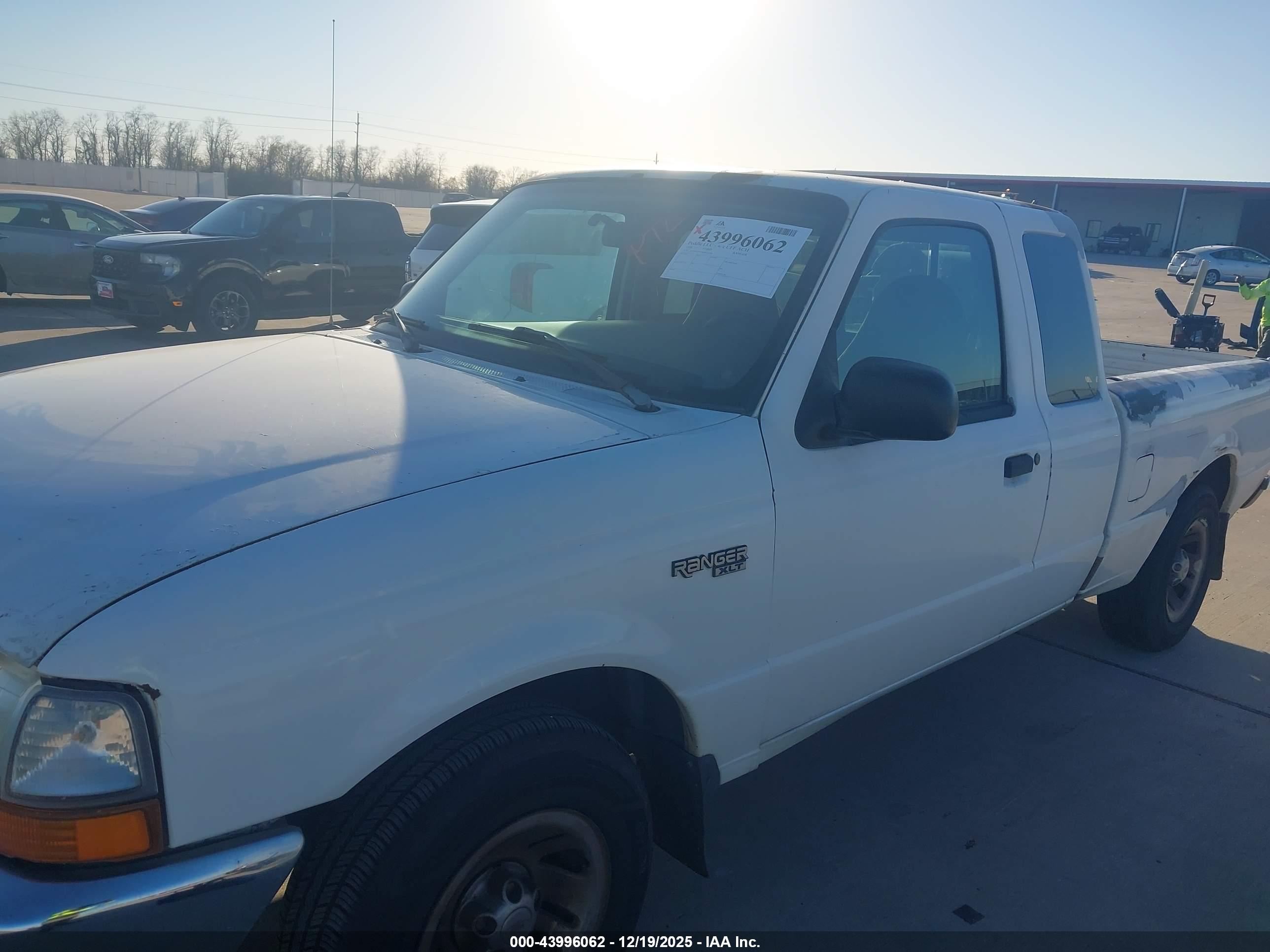 FORD RANGER image 6
