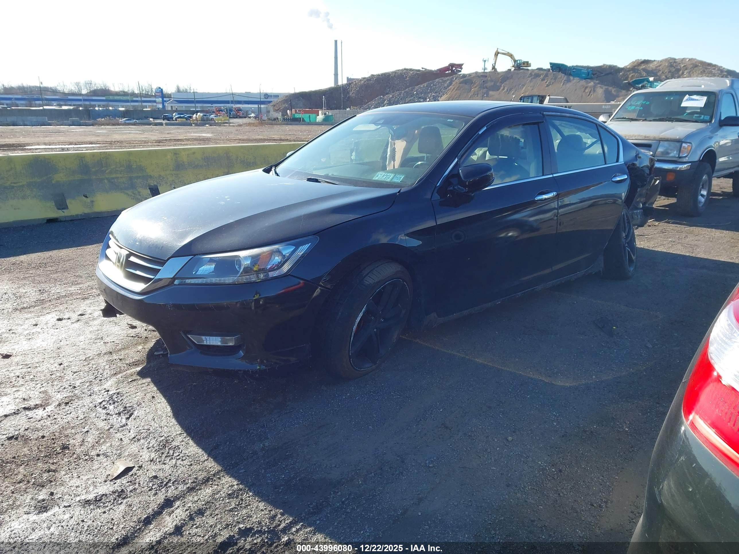 HONDA ACCORD image 2
