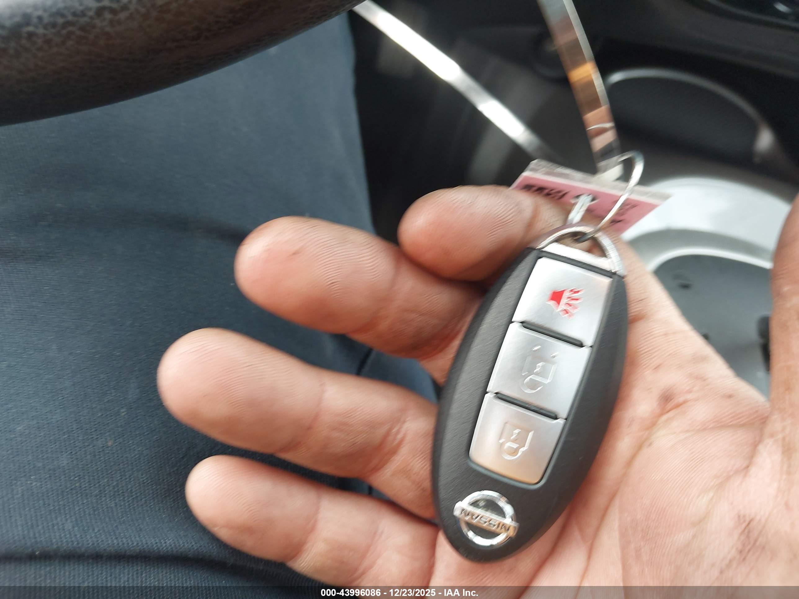 NISSAN JUKE image 11