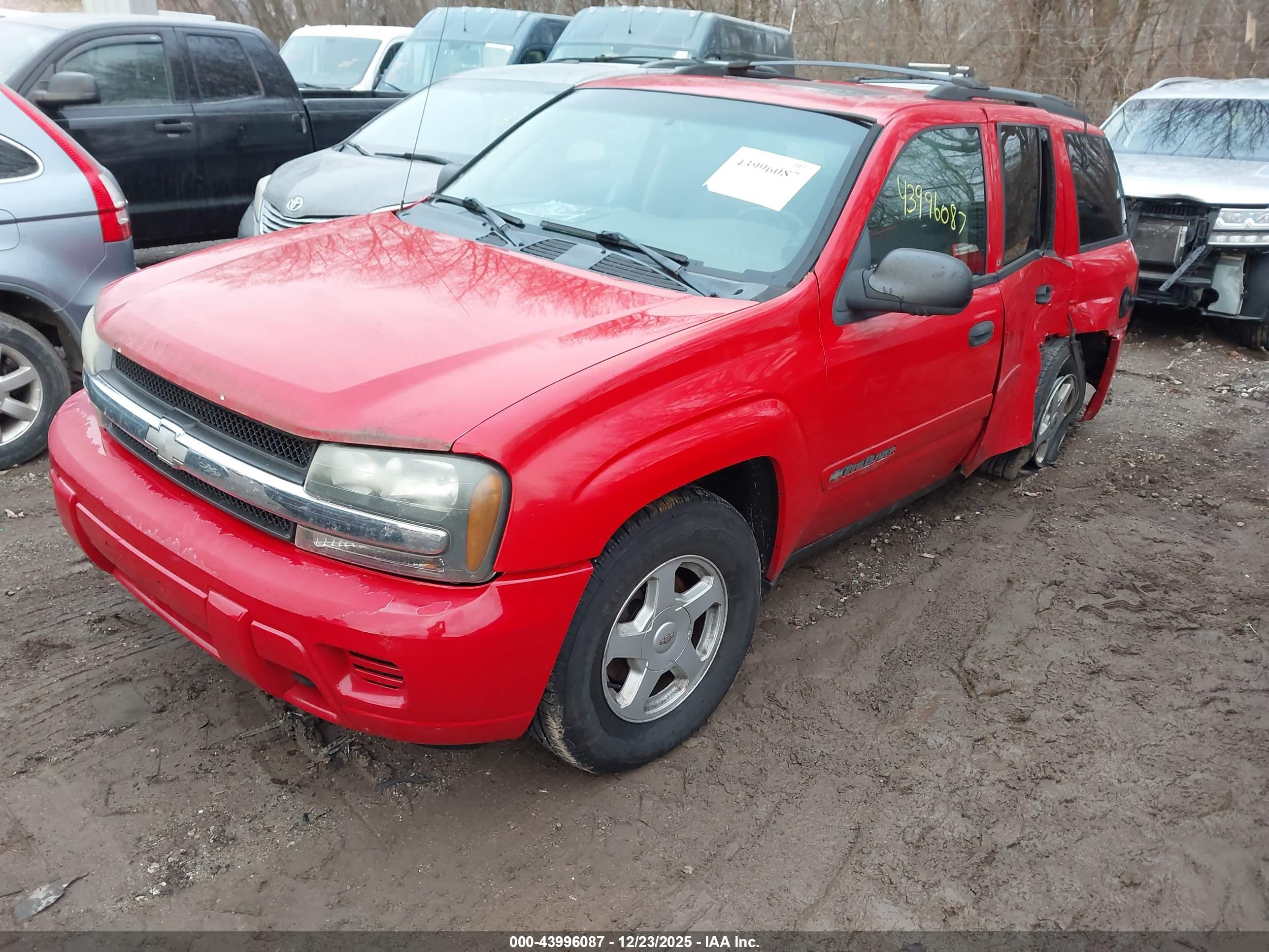 CHEVROLET TRAILBLAZER image 2