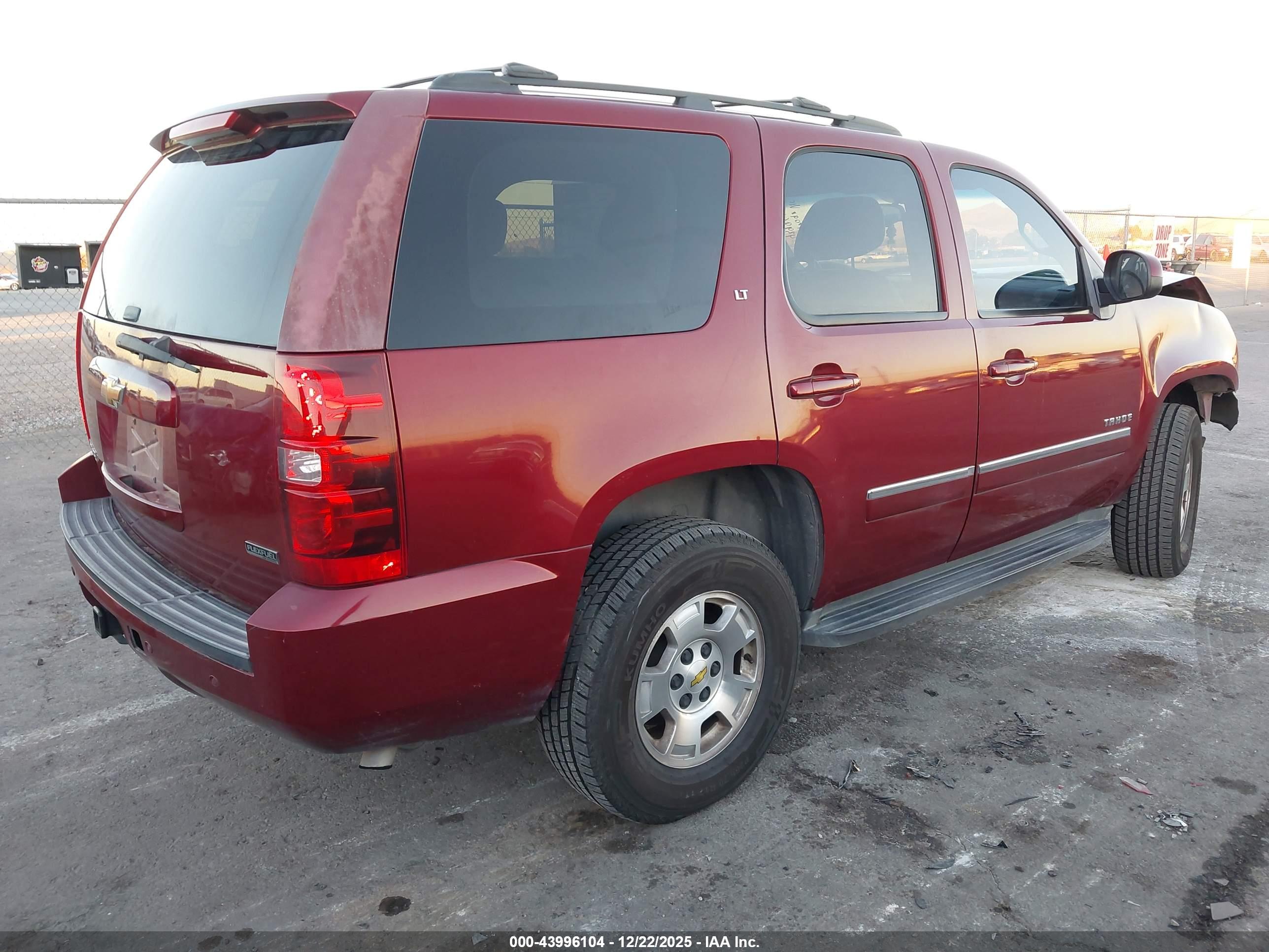 CHEVROLET TAHOE image 4