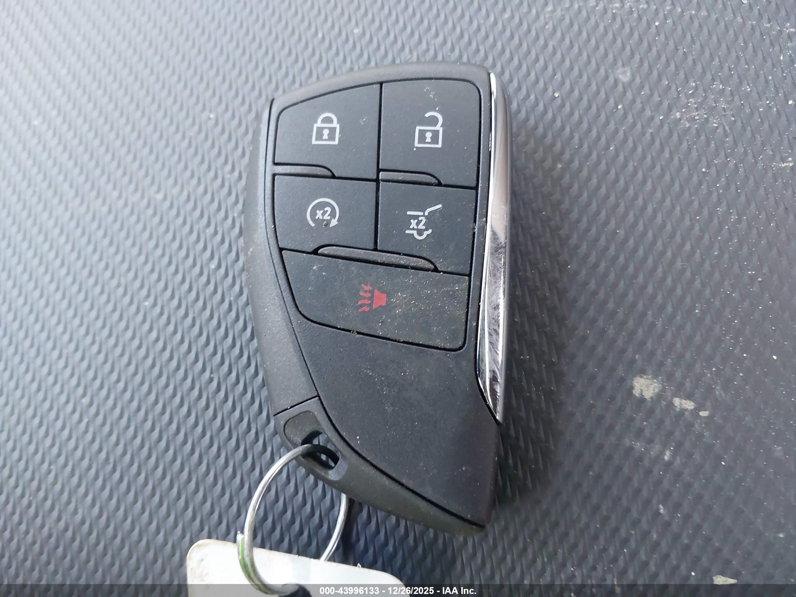 CHEVROLET EQUINOX image 11