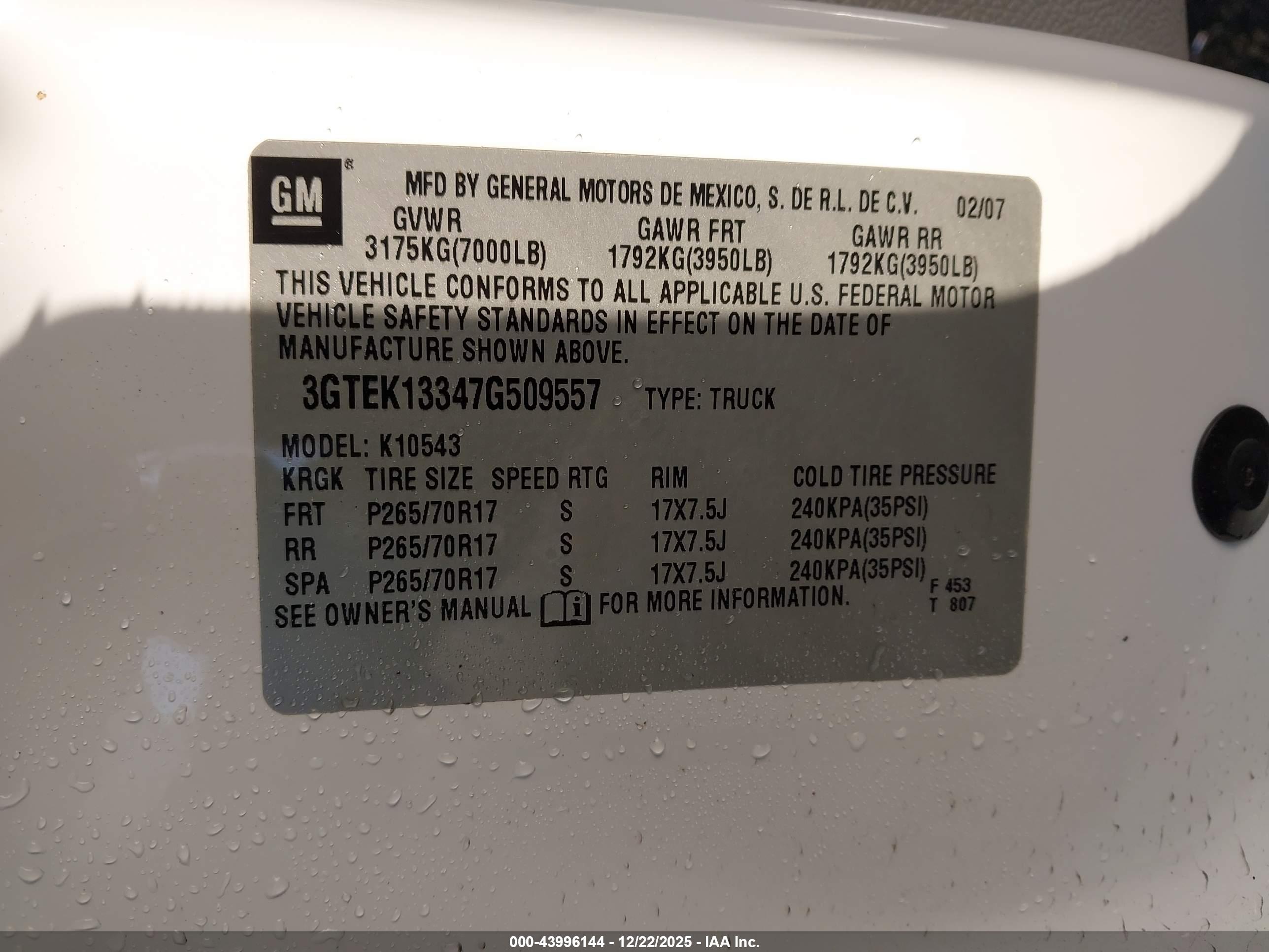 GMC SIERRA image 9