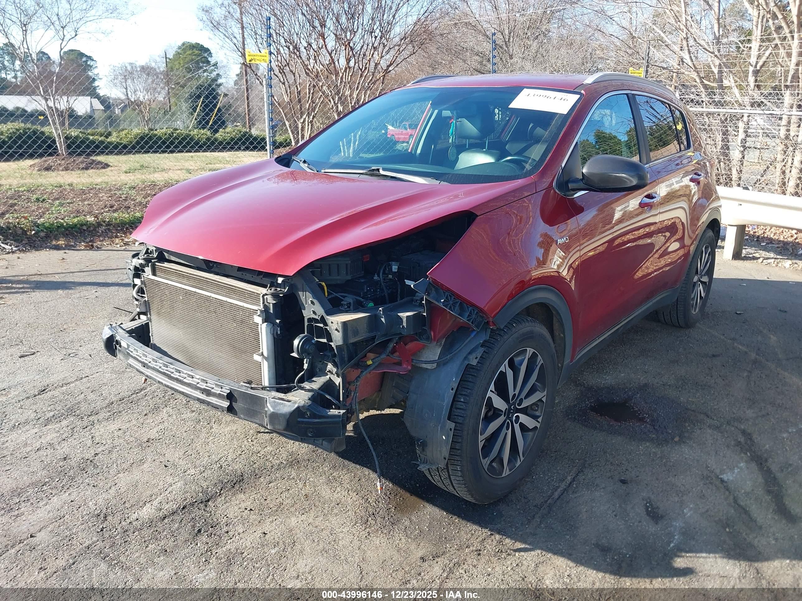 KIA SPORTAGE image 2