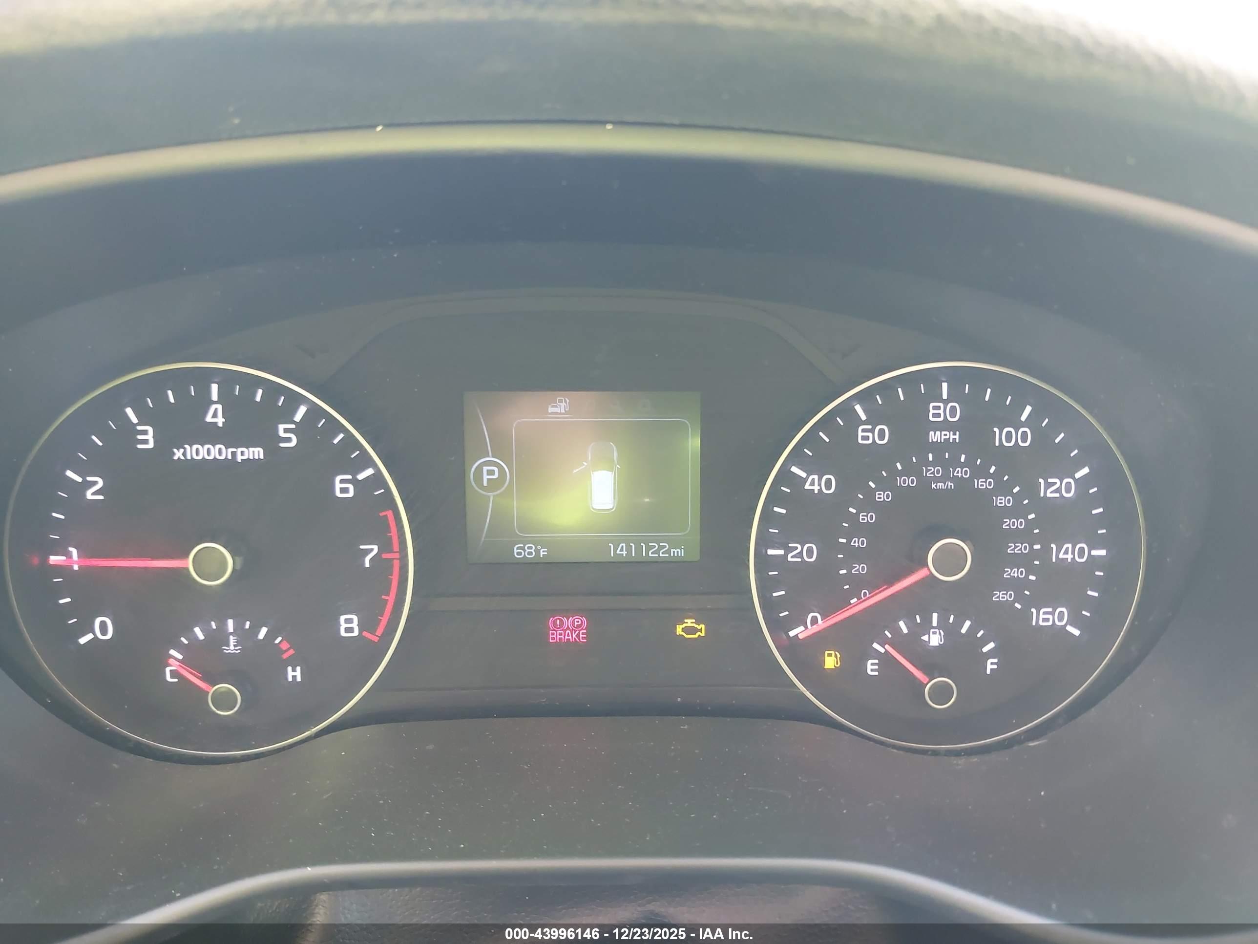 KIA SPORTAGE image 7