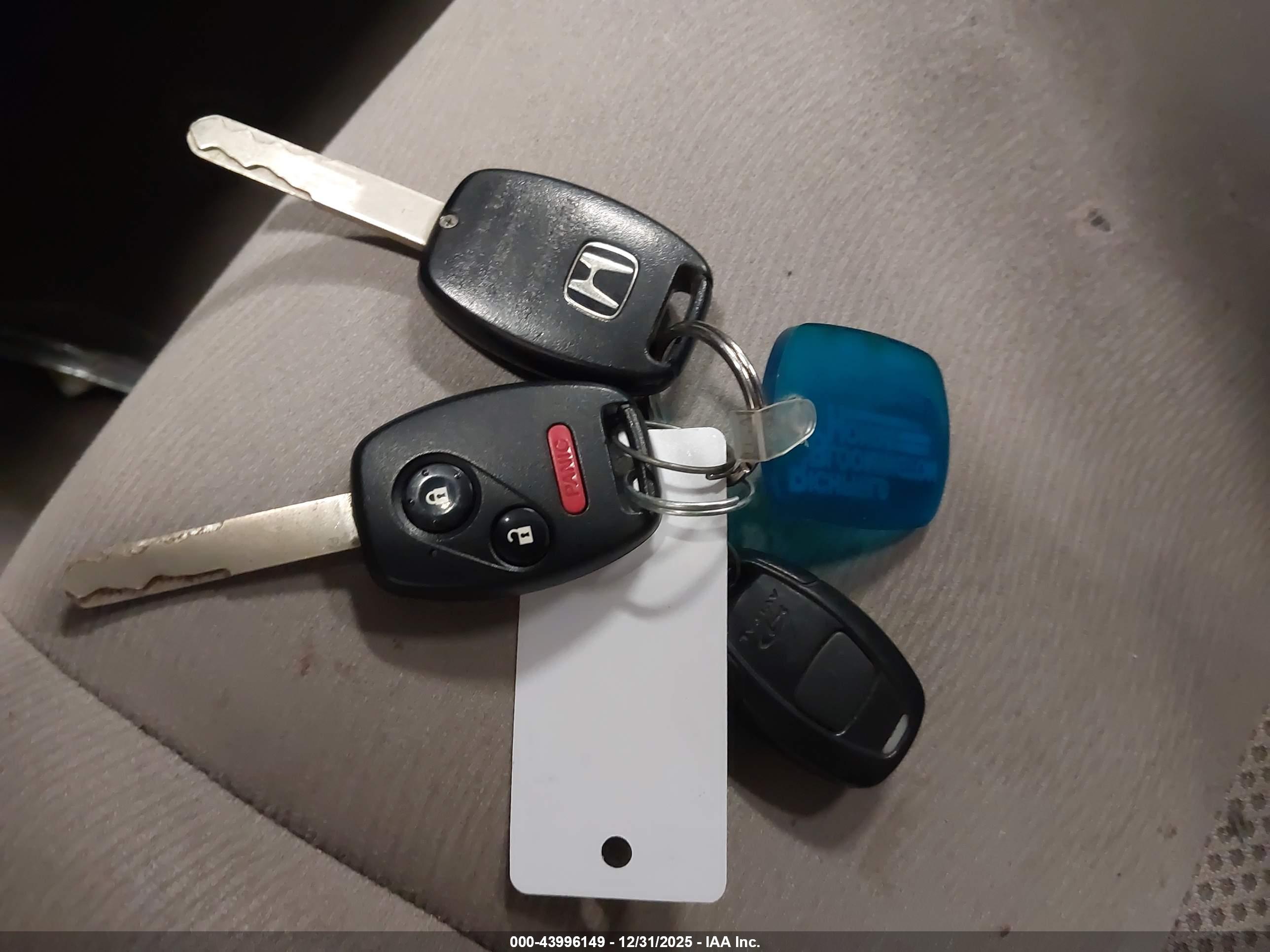 HONDA INSIGHT image 11