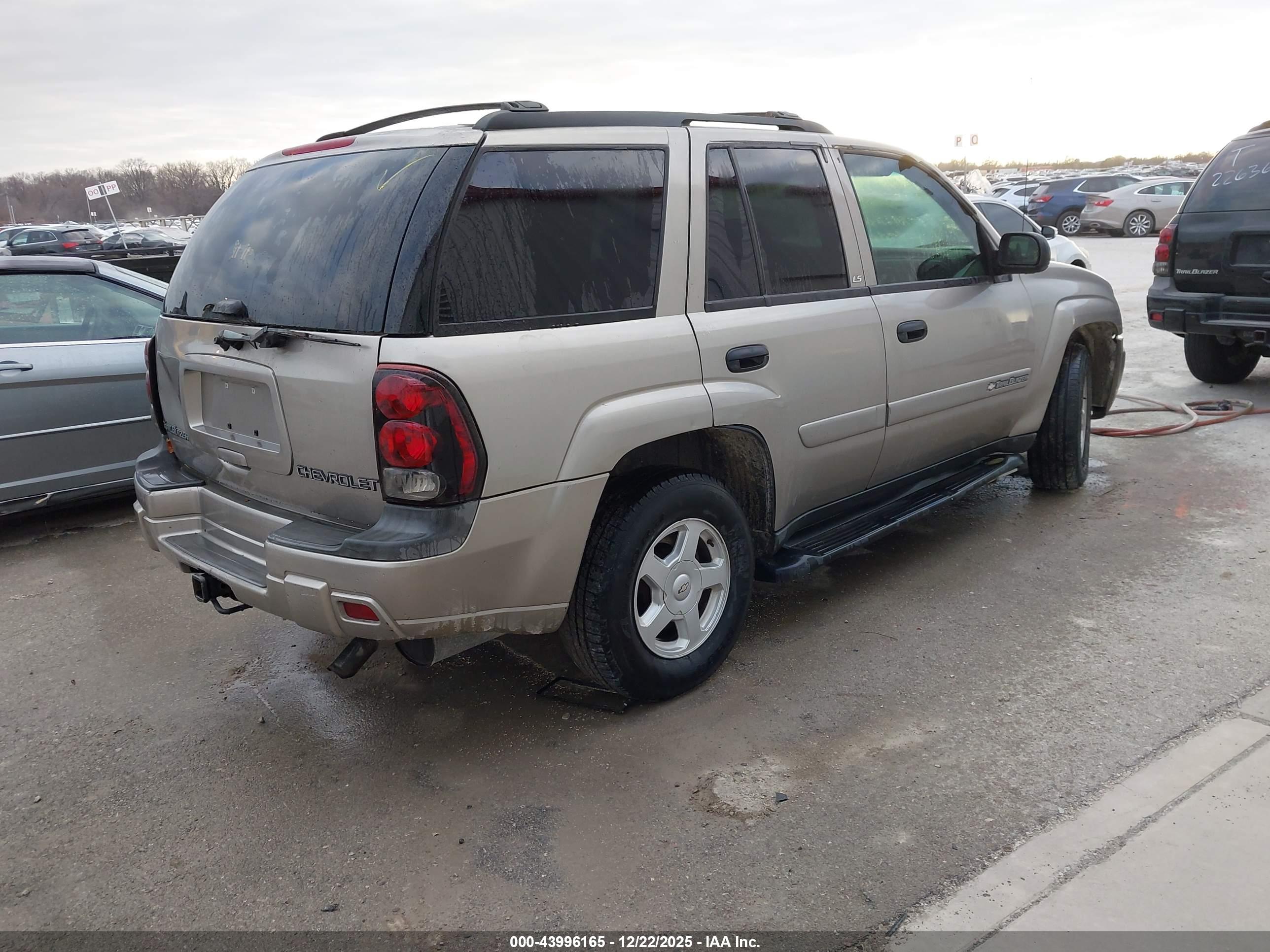 CHEVROLET TRAILBLAZER image 4