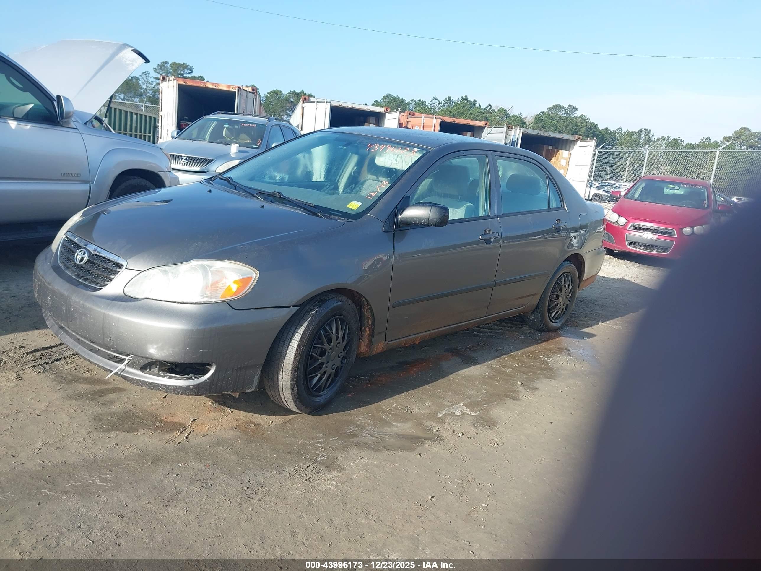 TOYOTA COROLLA image 2