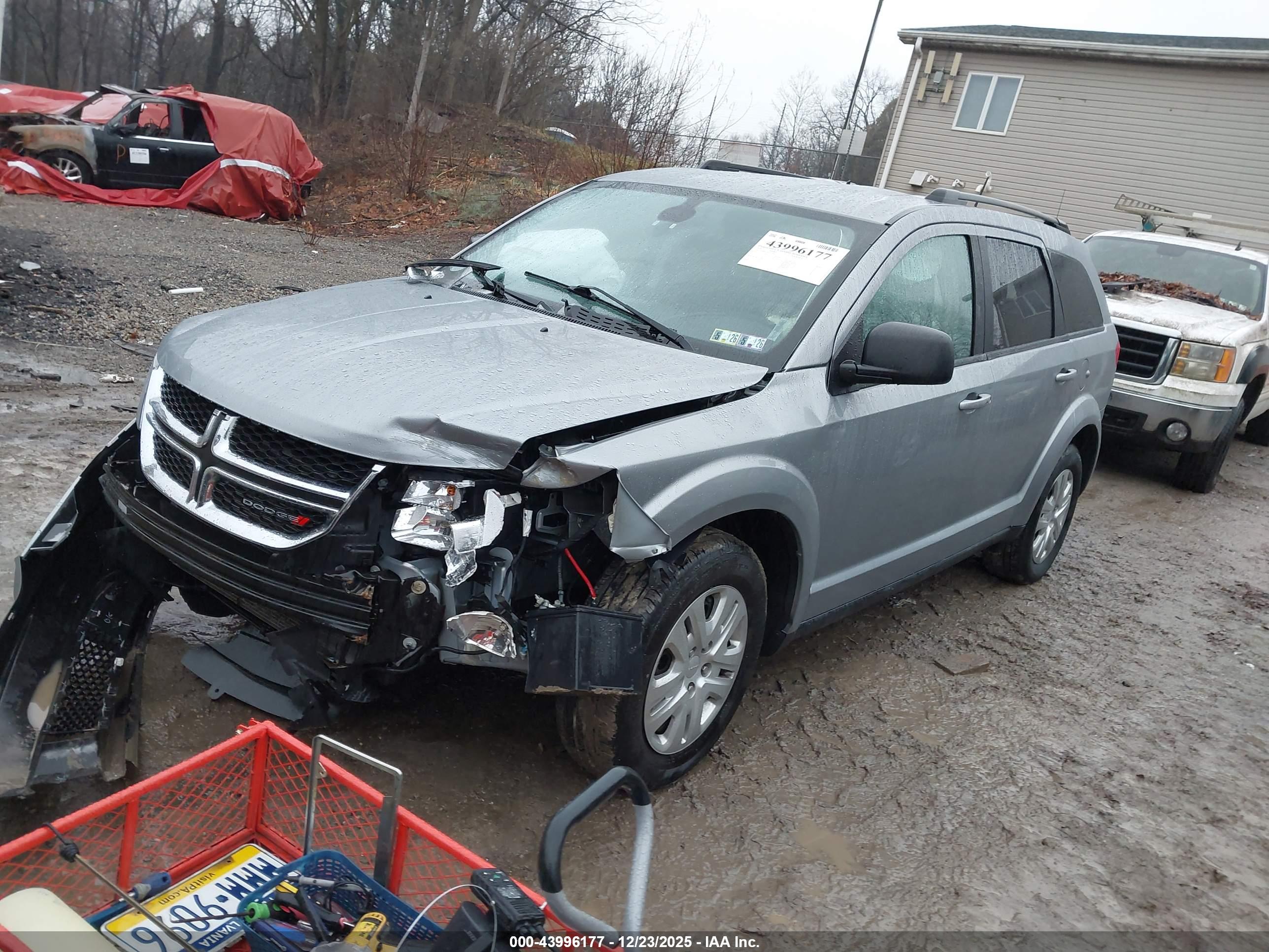 DODGE JOURNEY image 2