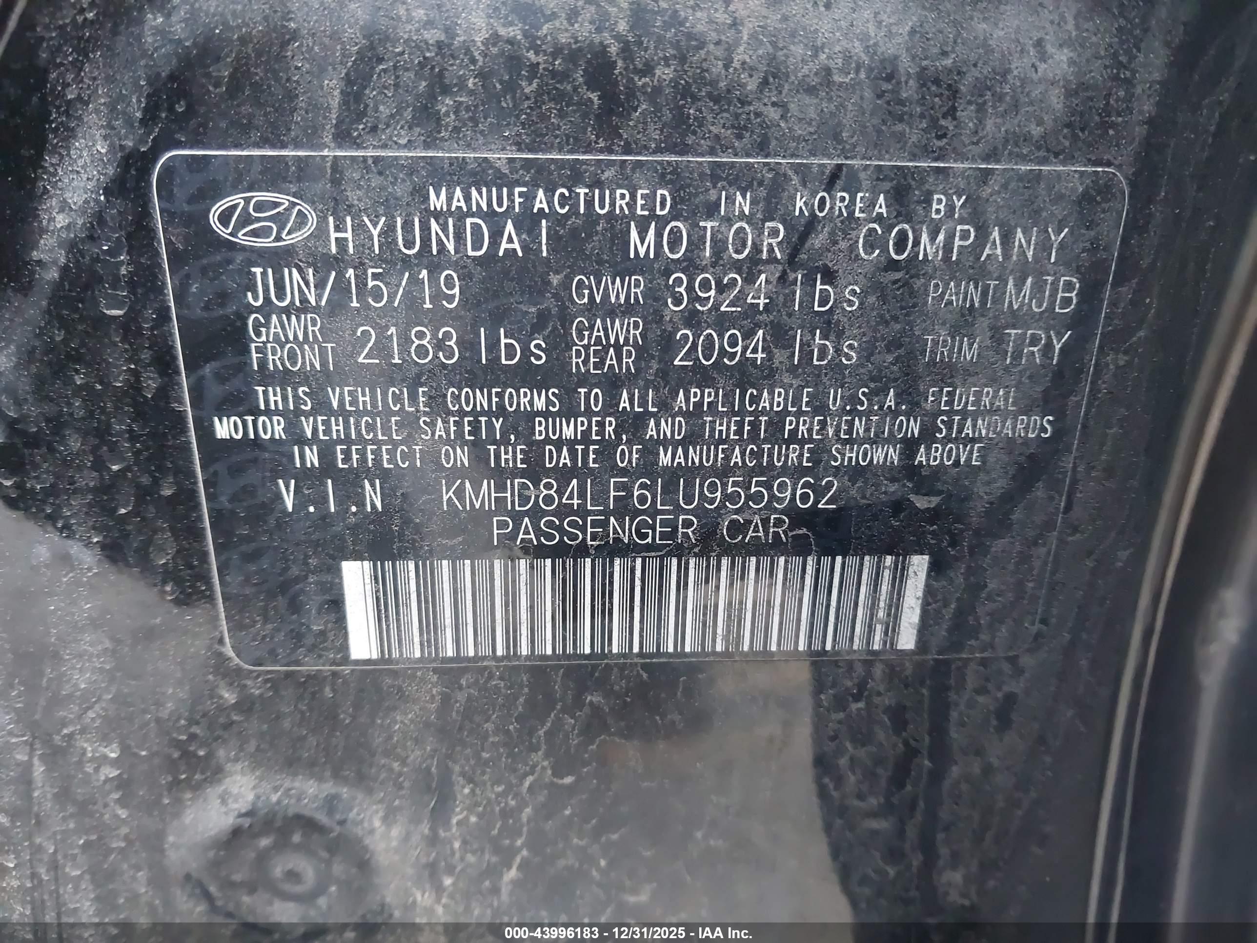 HYUNDAI ELANTRA image 9