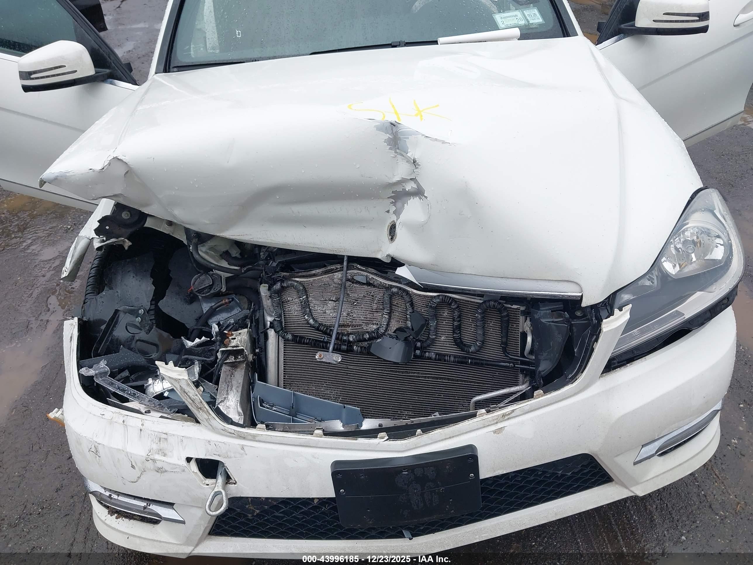 MERCEDES-BENZ C image 6