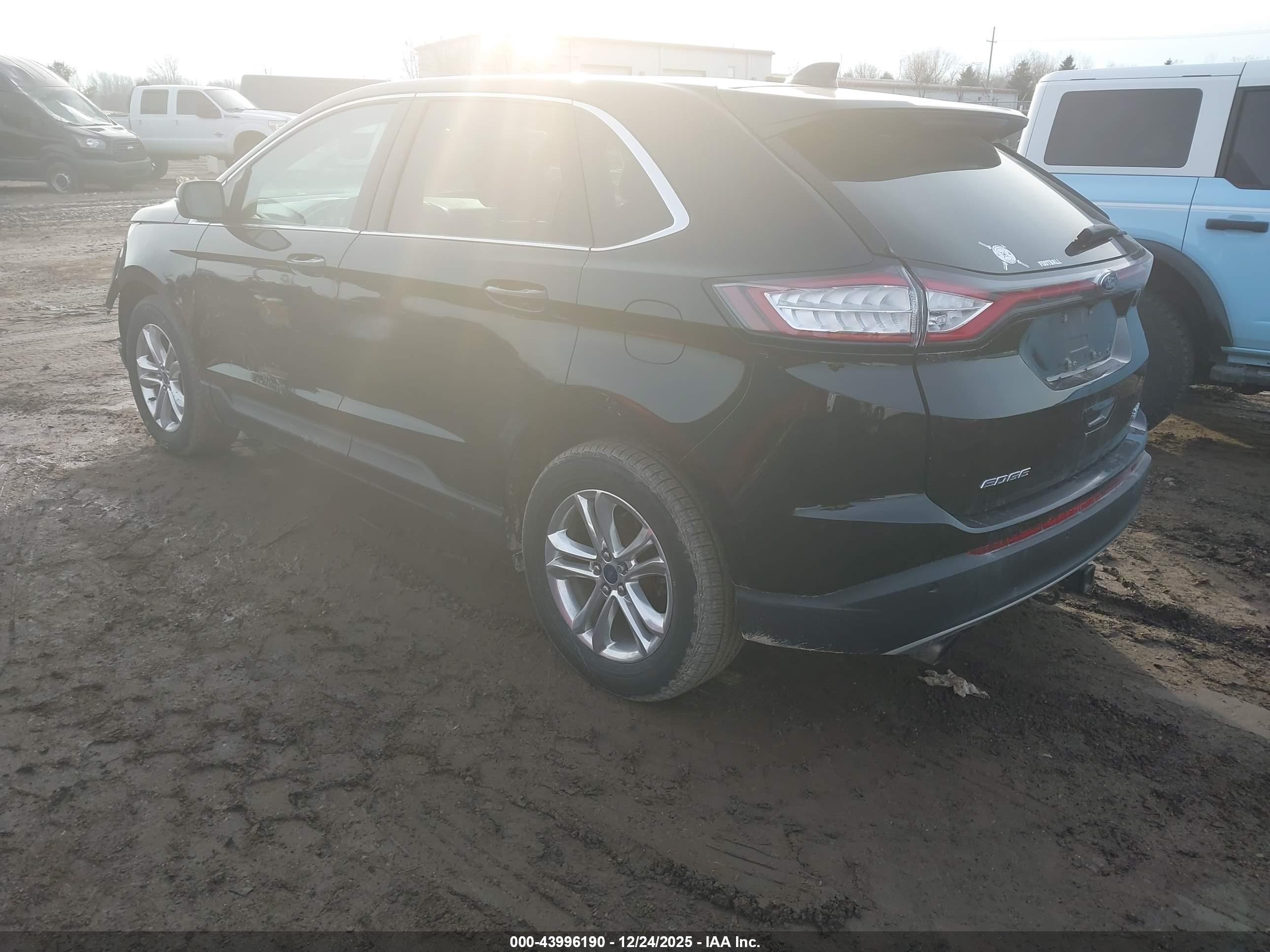 FORD EDGE image 3