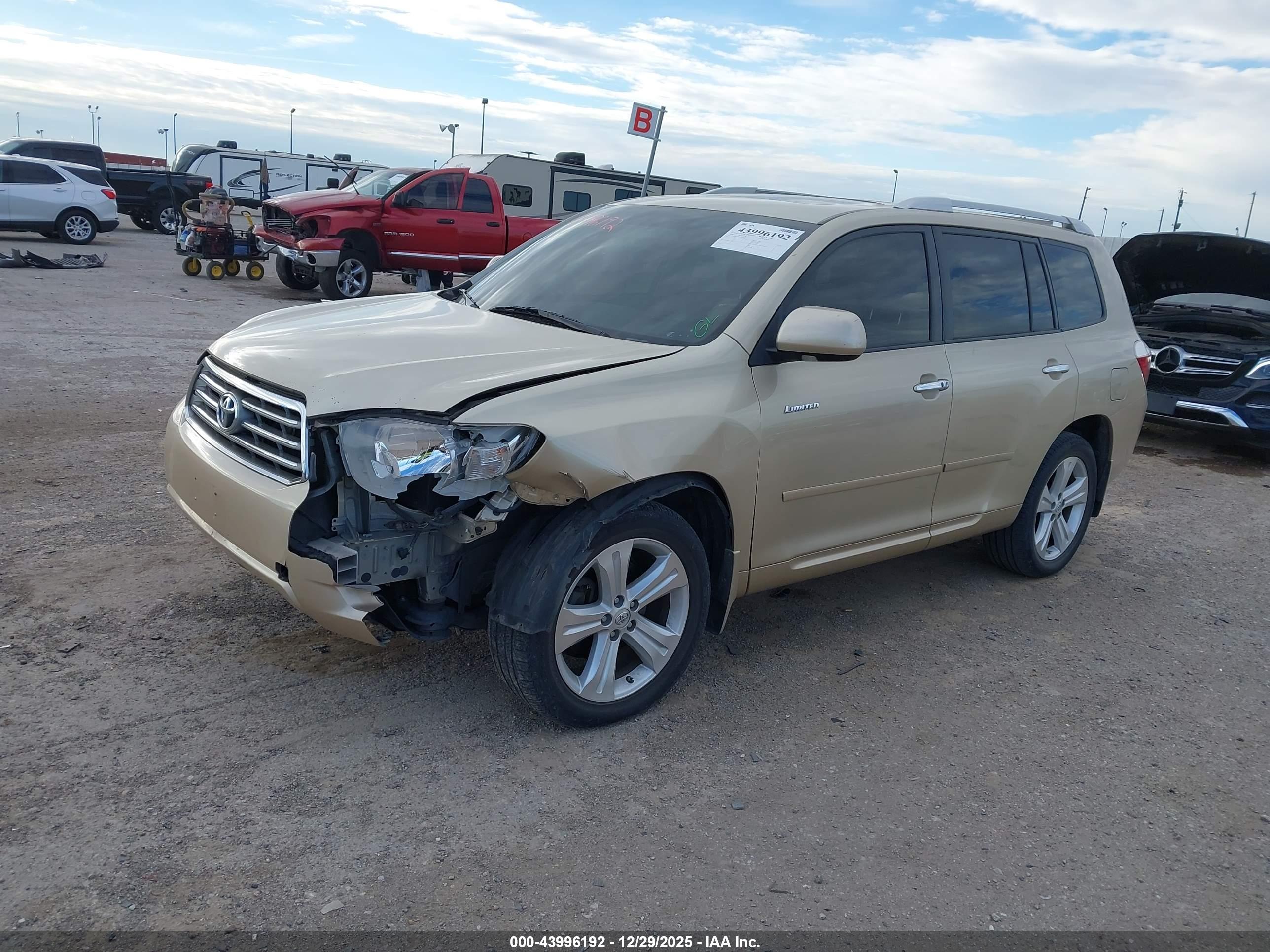 TOYOTA HIGHLANDER image 6