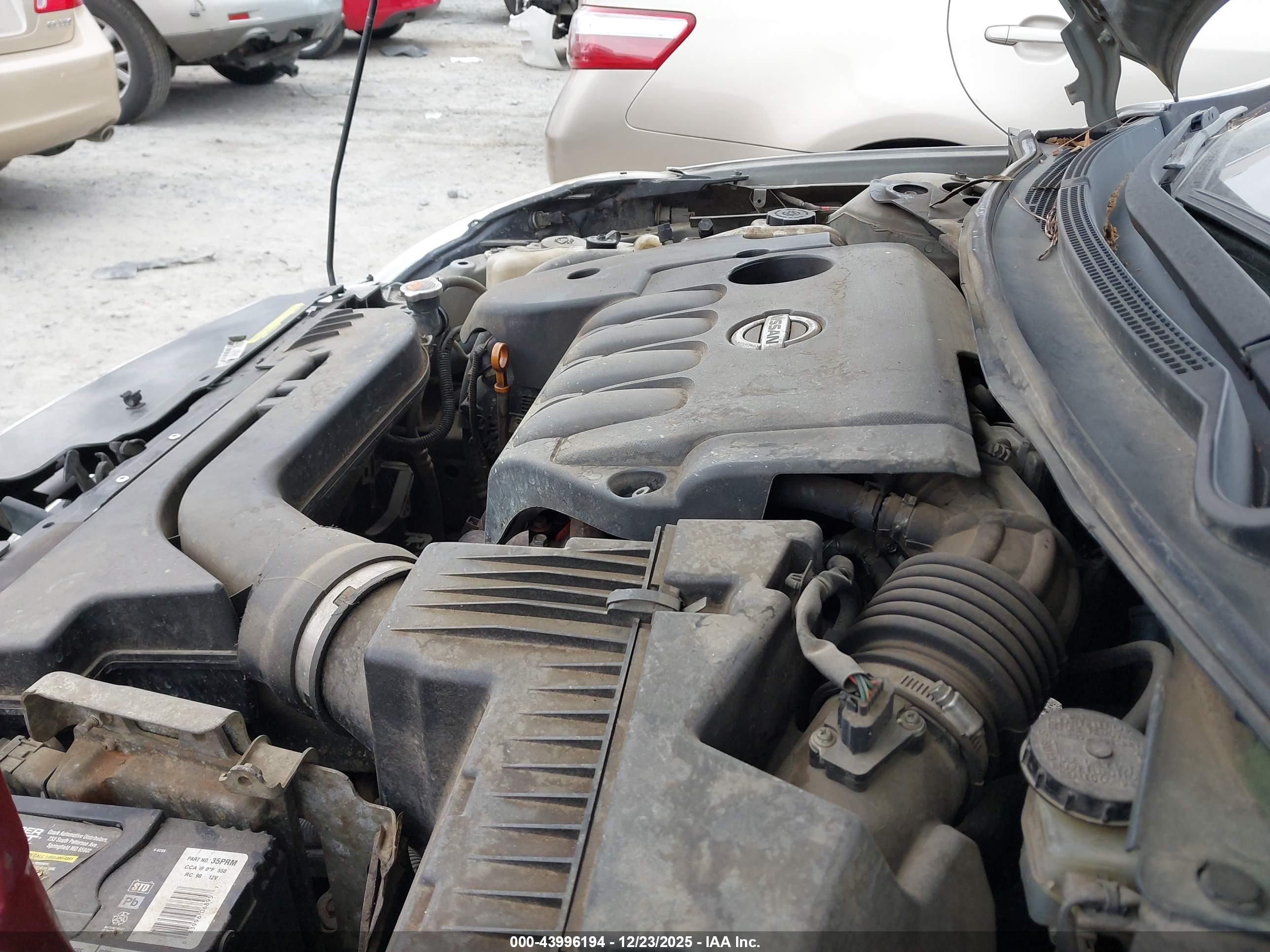 NISSAN ALTIMA image 10