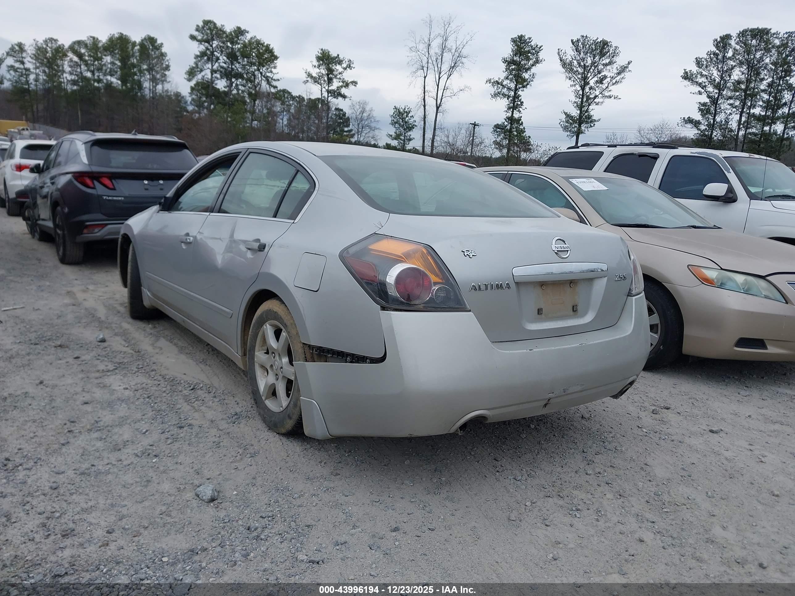 NISSAN ALTIMA image 3