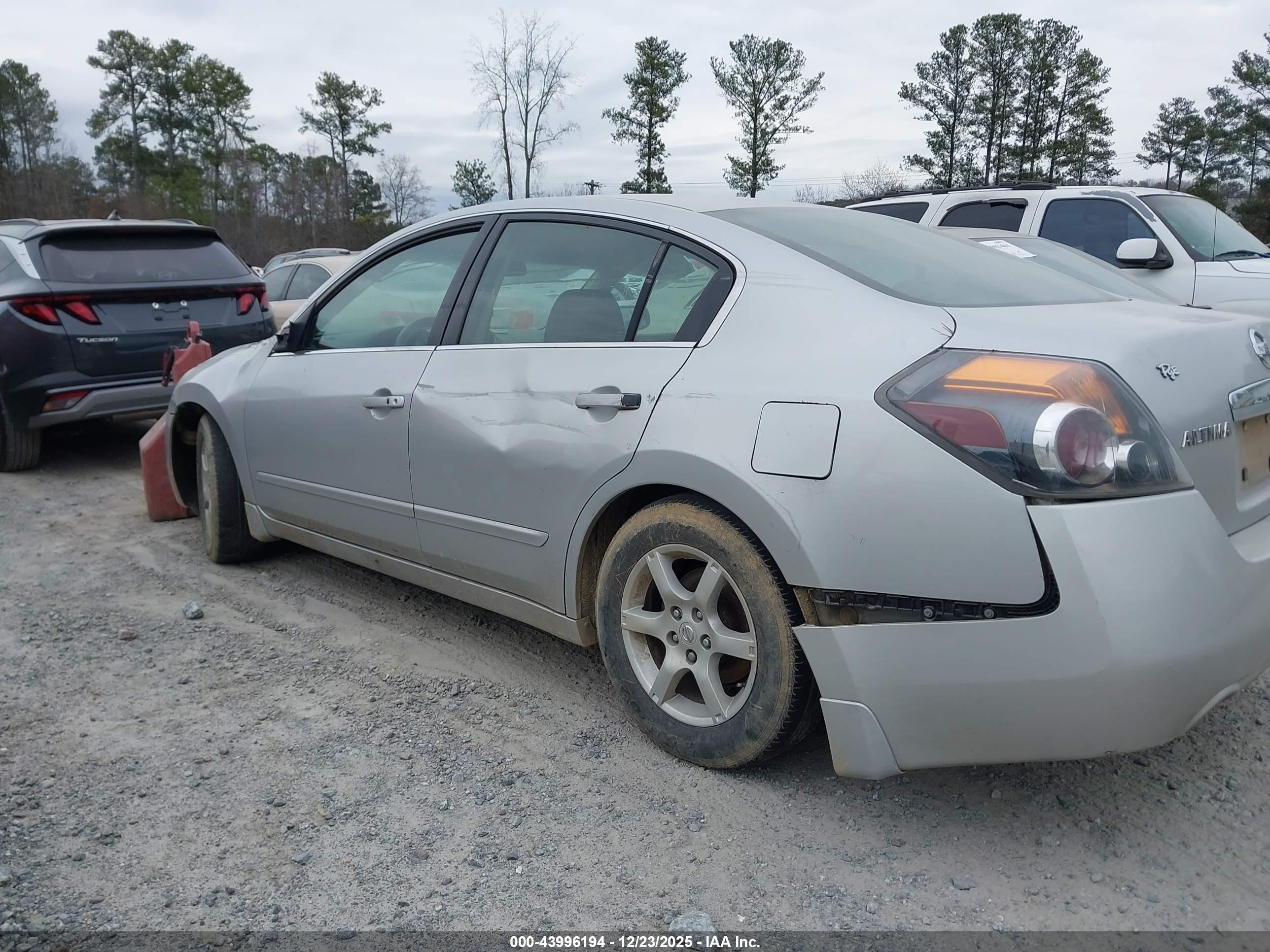 NISSAN ALTIMA image 6