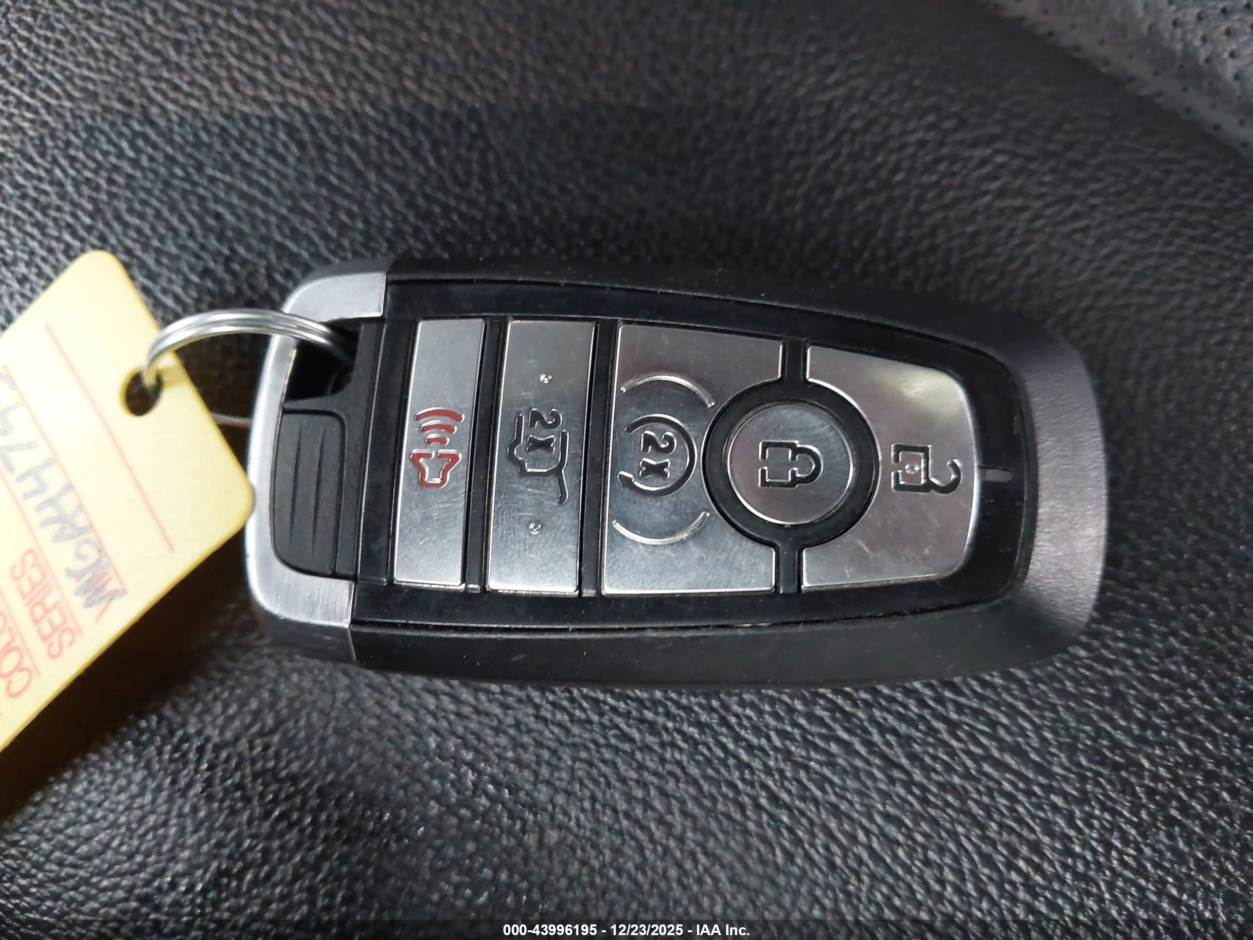FORD EXPLORER image 11