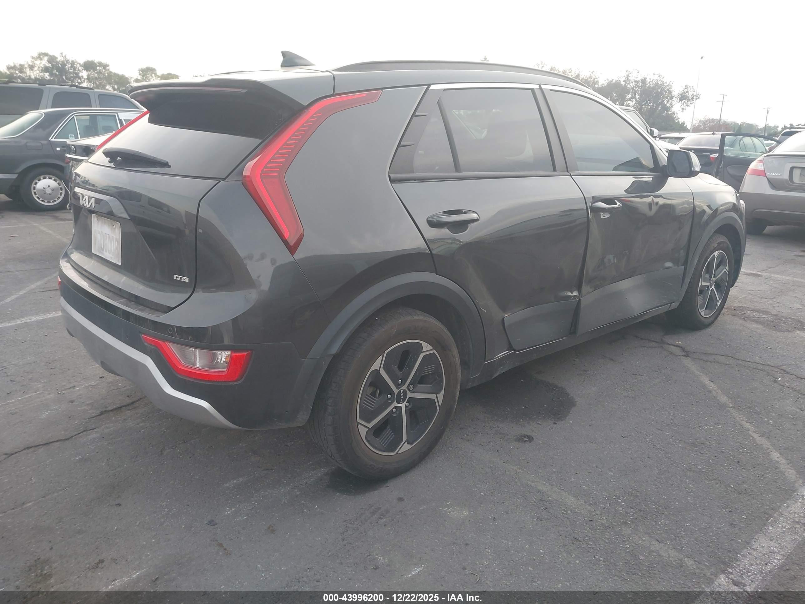 KIA NIRO image 4