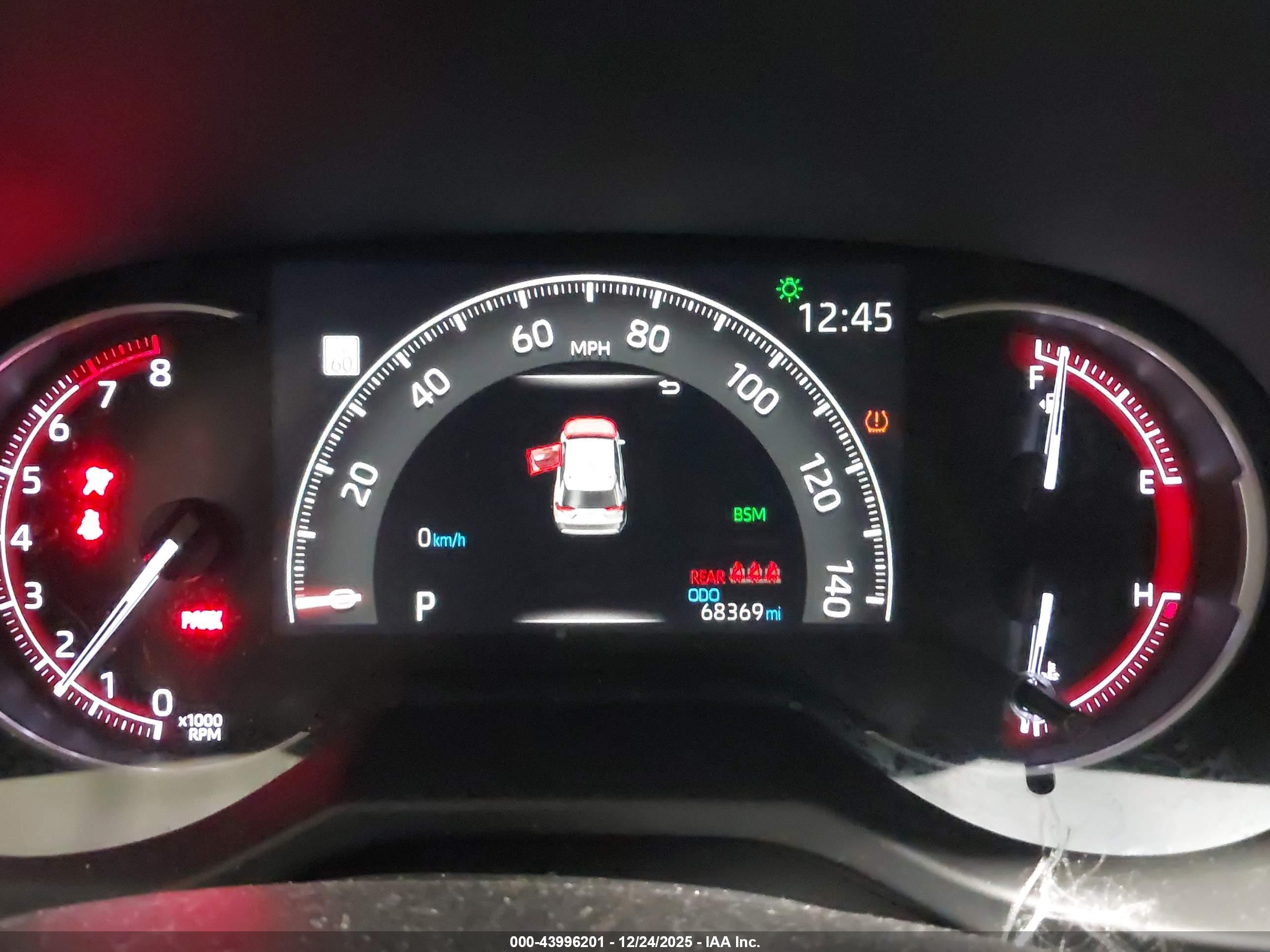 TOYOTA RAV4 image 7