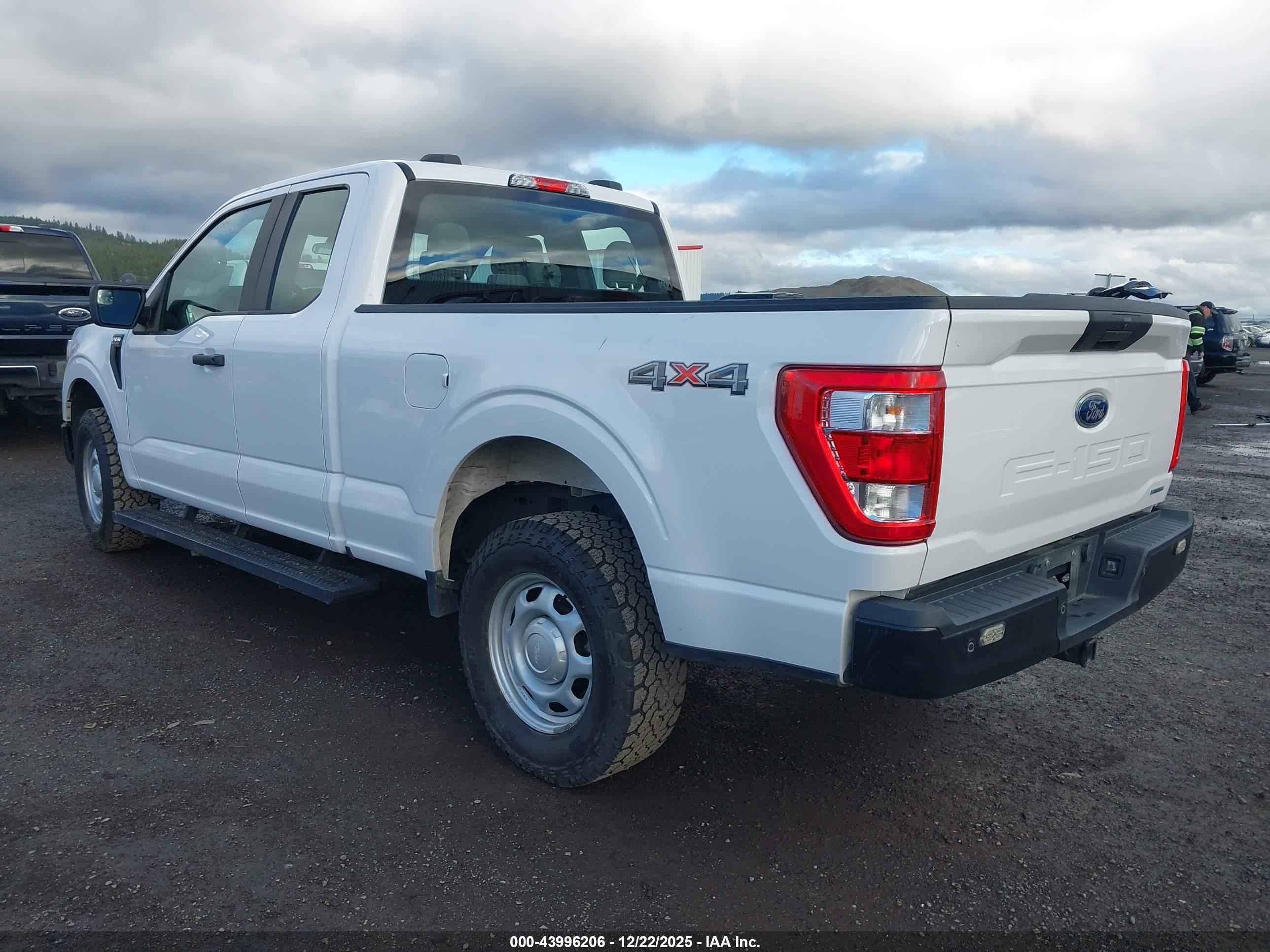 FORD F-150 image 3