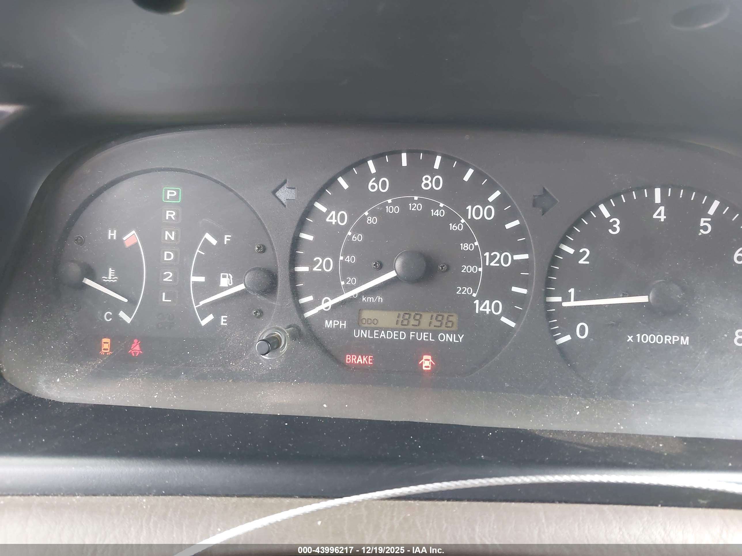 TOYOTA CAMRY image 7