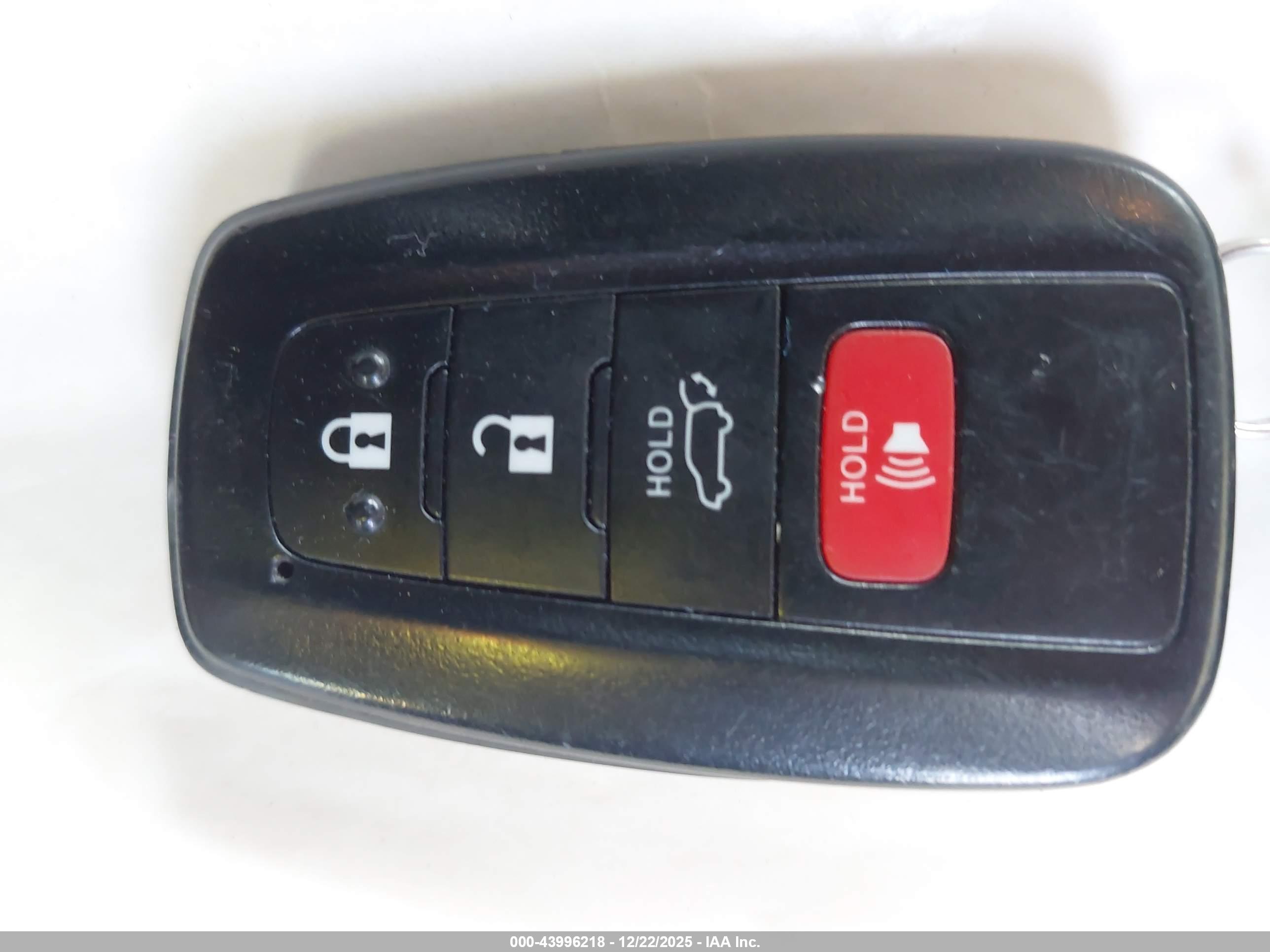 TOYOTA HIGHLANDER image 11