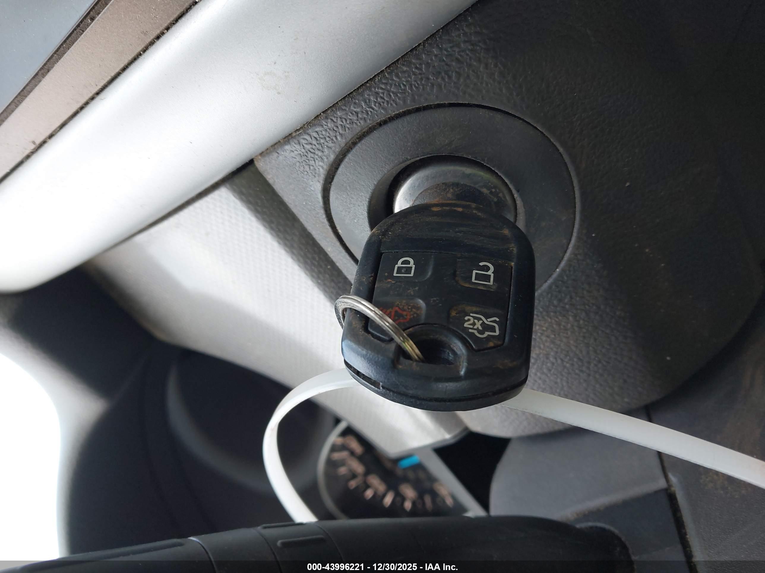 FORD EDGE image 11