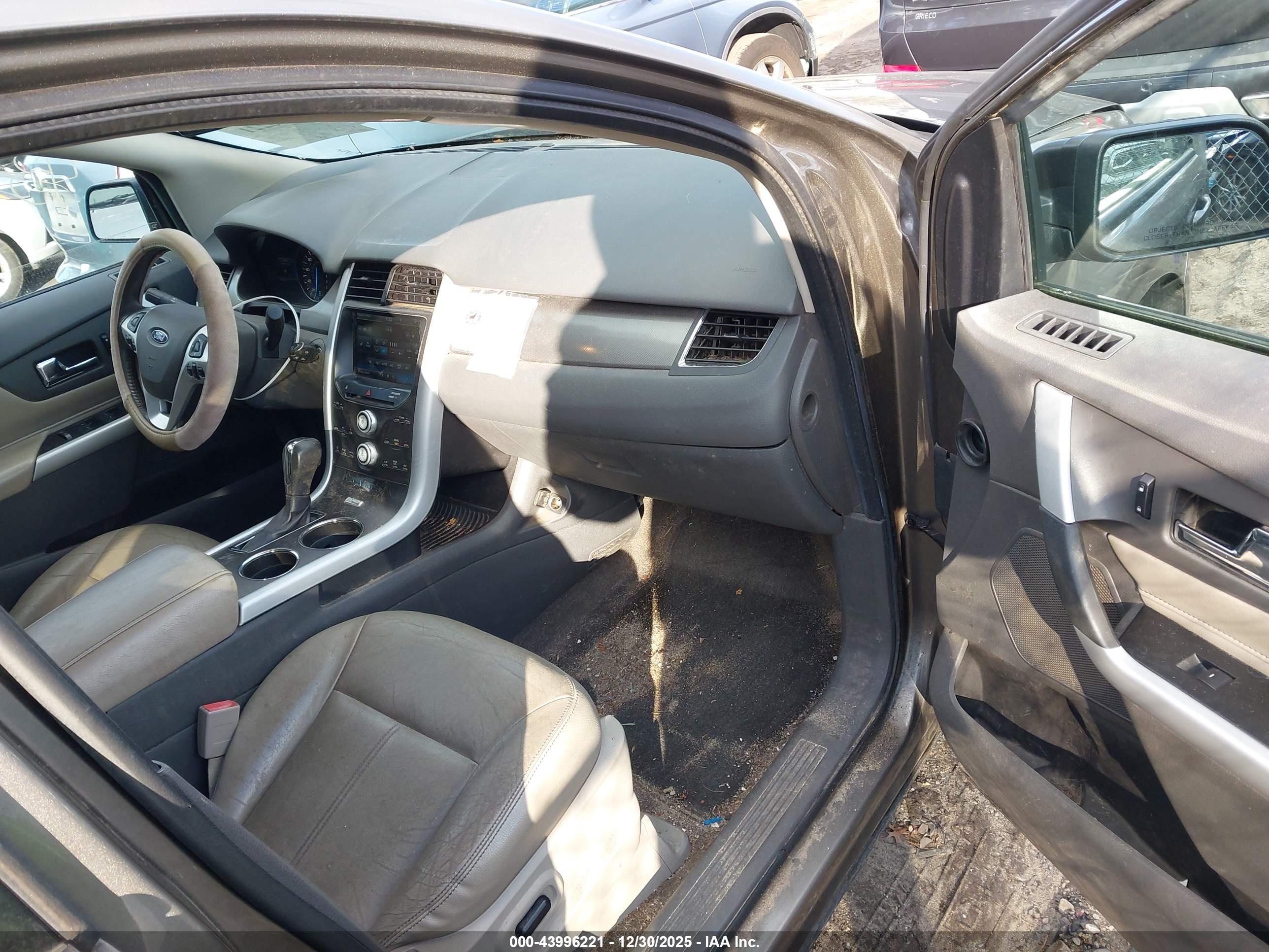 FORD EDGE image 5