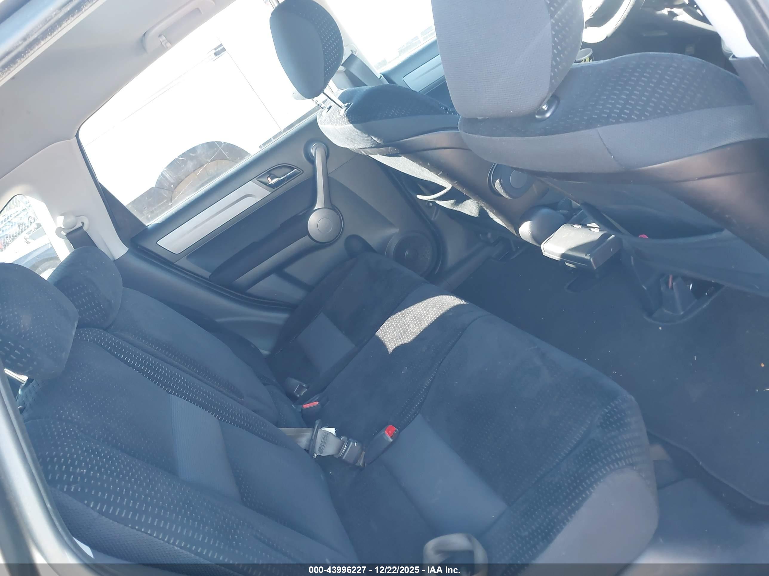 HONDA CR-V image 8