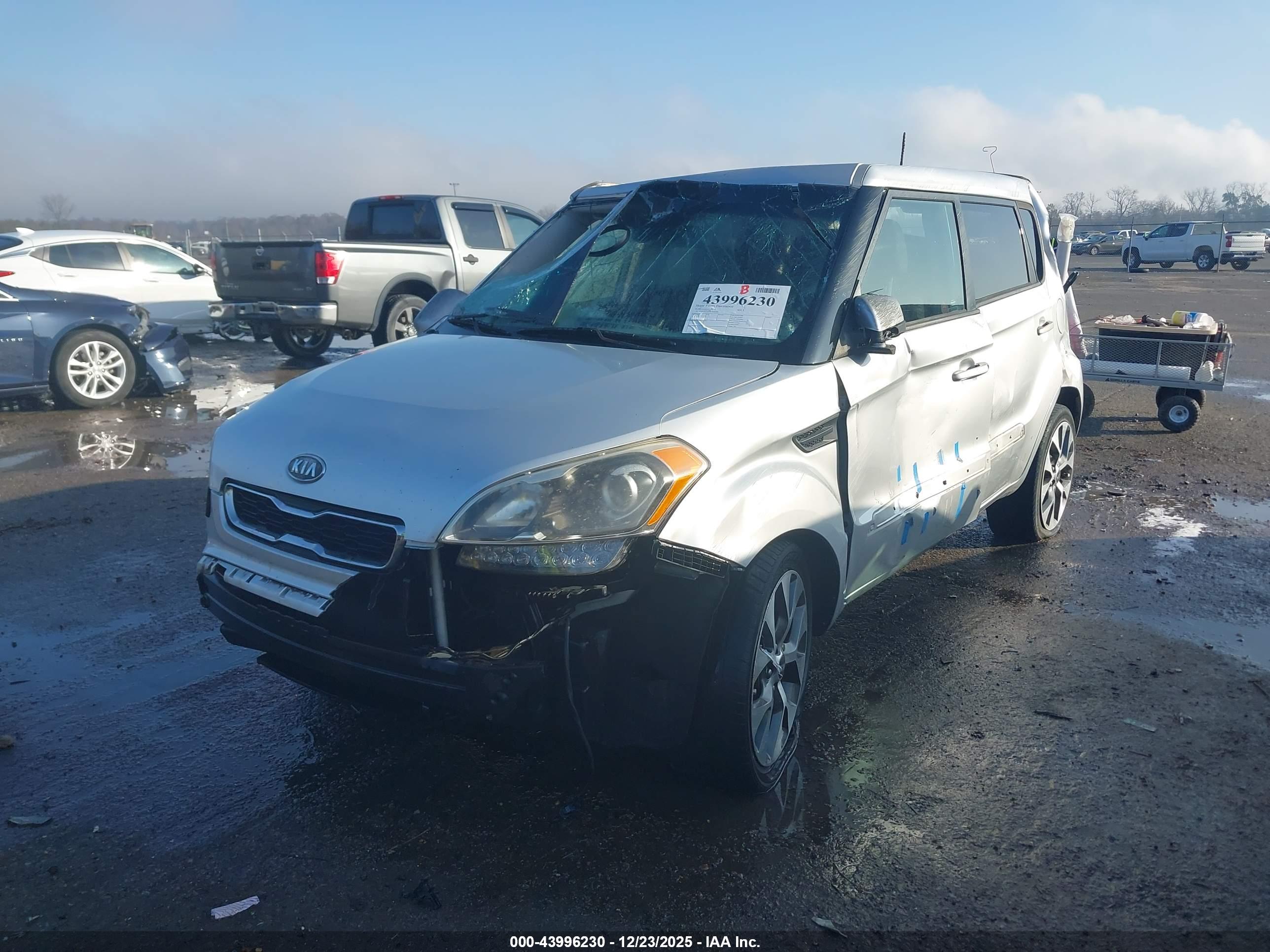 KIA SOUL image 2