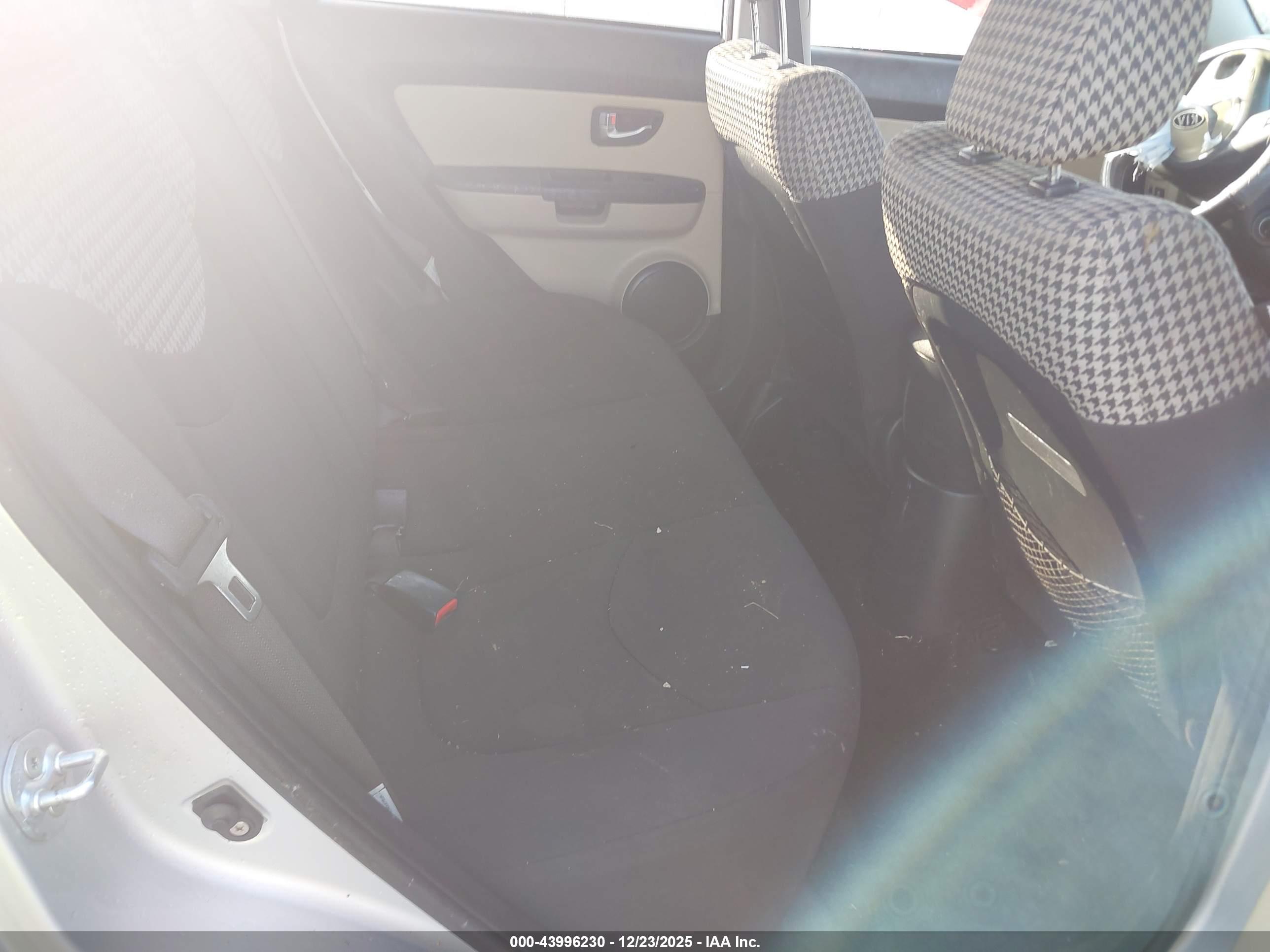 KIA SOUL image 8